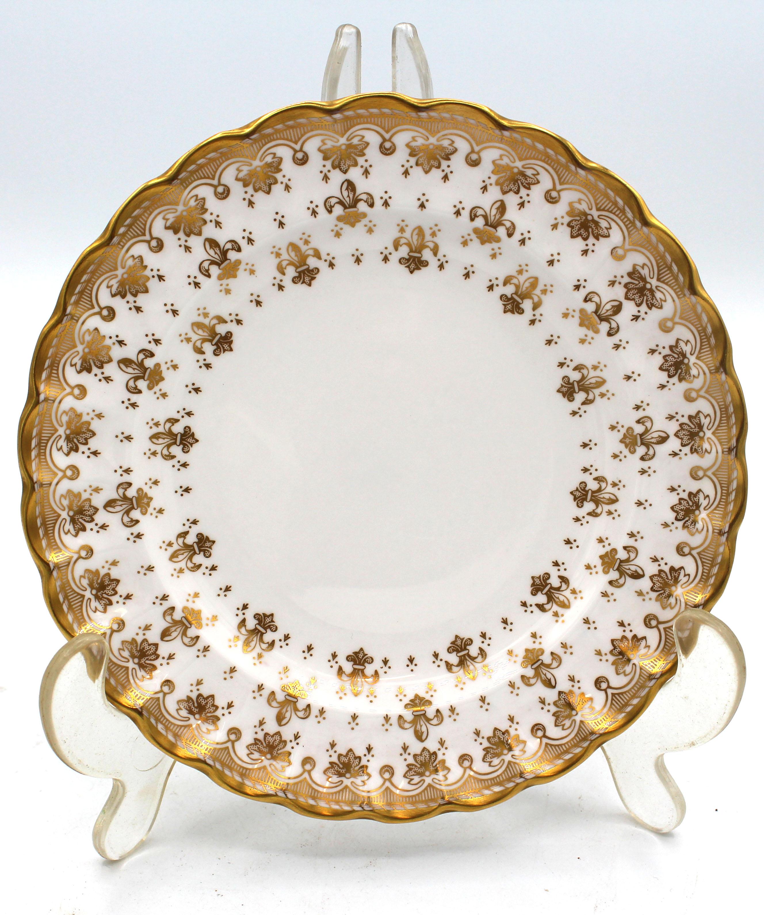 Mid-Century Modern Set of 6 Bread & Butter Plates, Spode's Fleur de Lys Gold, Mid-20th century