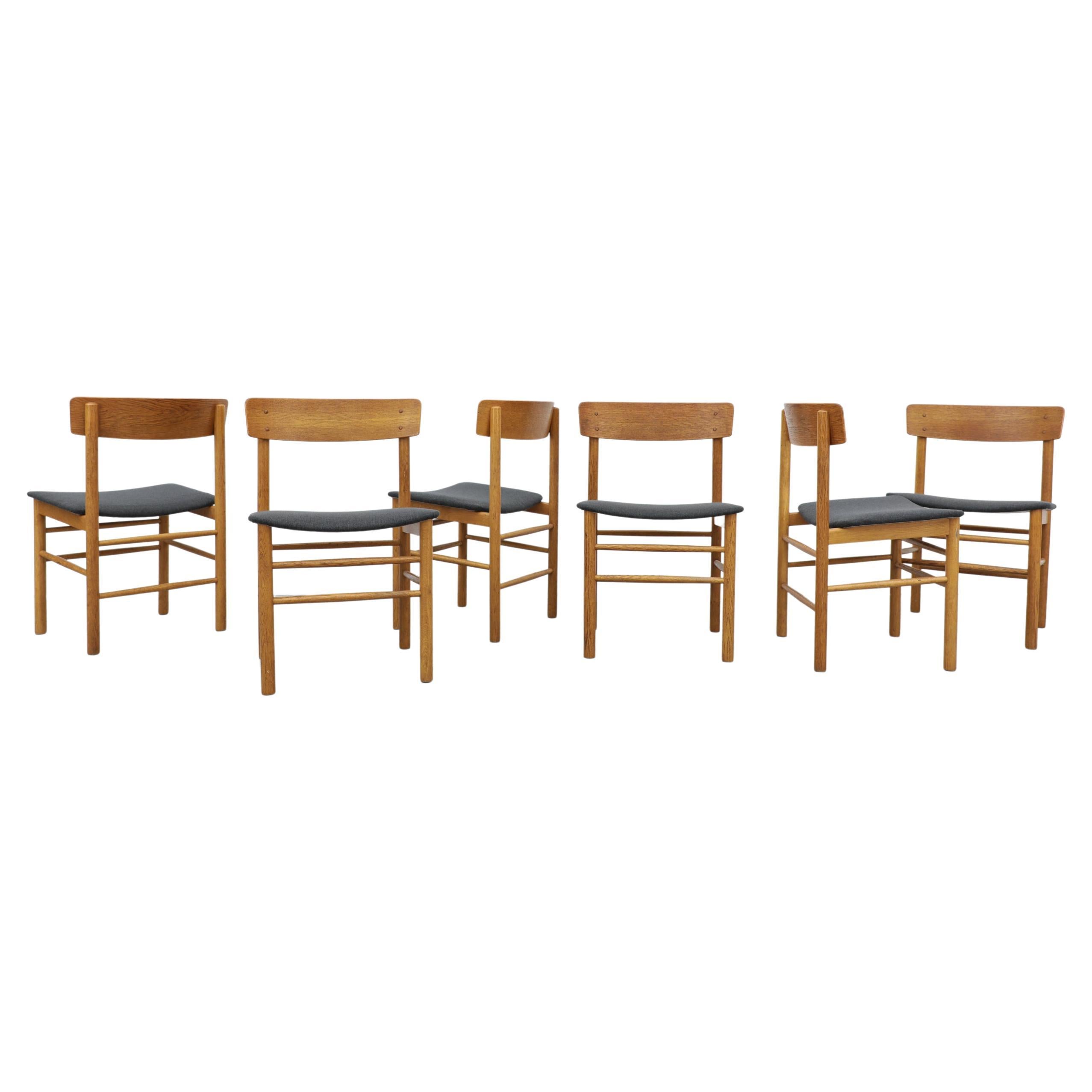 6 Stühle Børge Mogensen Oak Modell 3236 mit grauen gepolsterten Sitzen