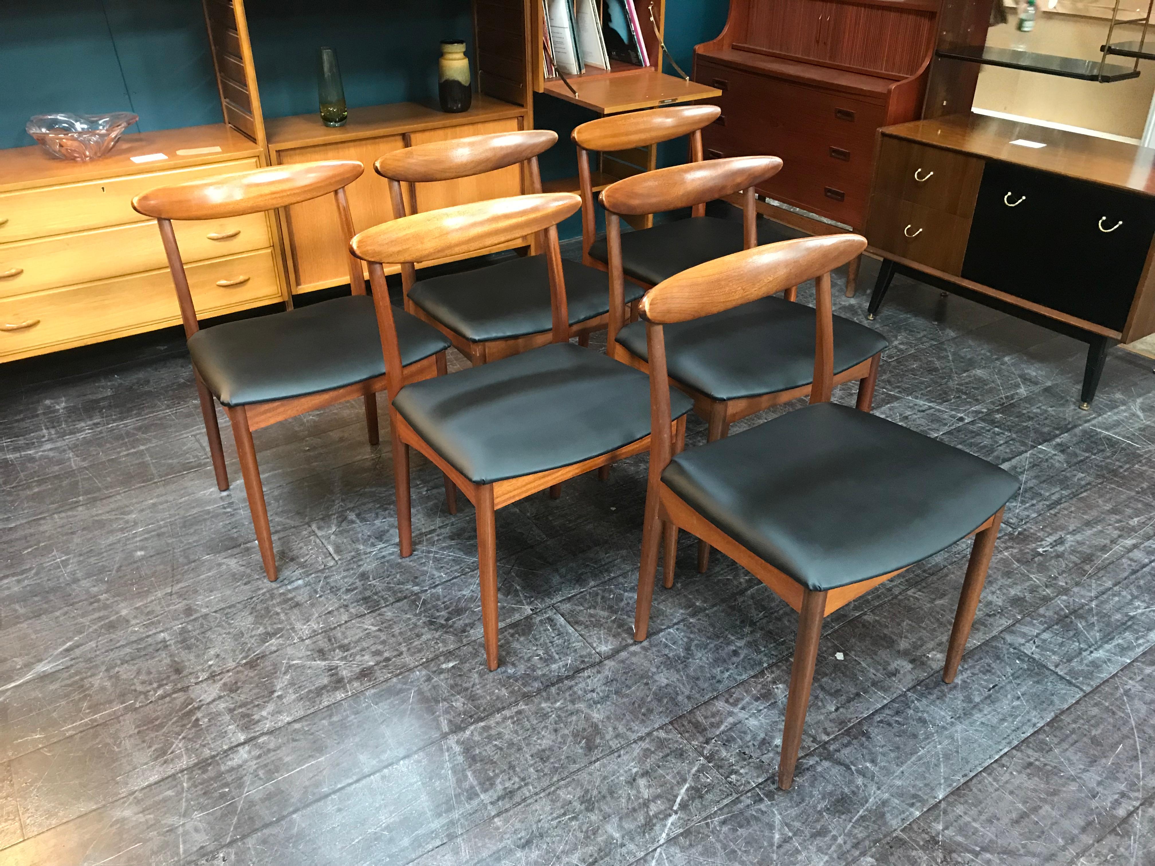 English Set of 6 British Midcentury Teak Dining Chairs by Greaves and Thomas For Sale