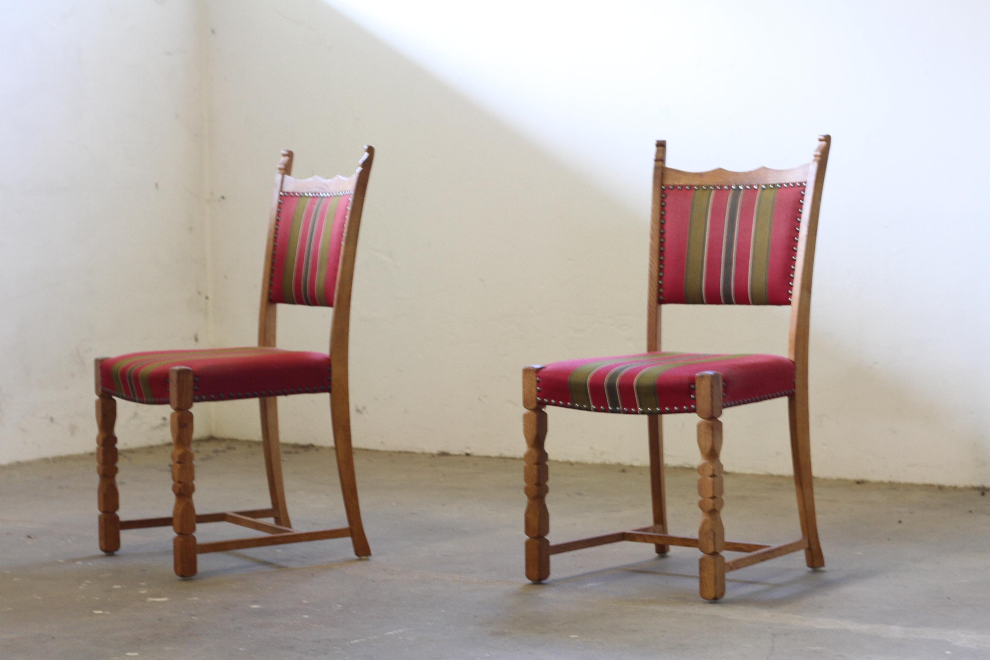 Tessuto set di 6 sedie da pranzo moderne danesi Brualist in Oak, stile Henning Kjærnulf in vendita