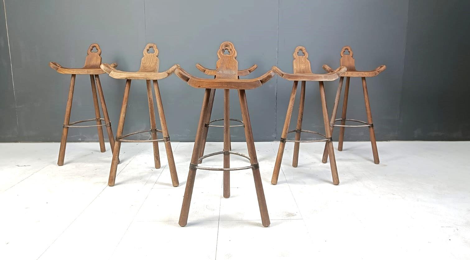 Mid-20th Century Set of 6 brutalist bar stools, 1960s