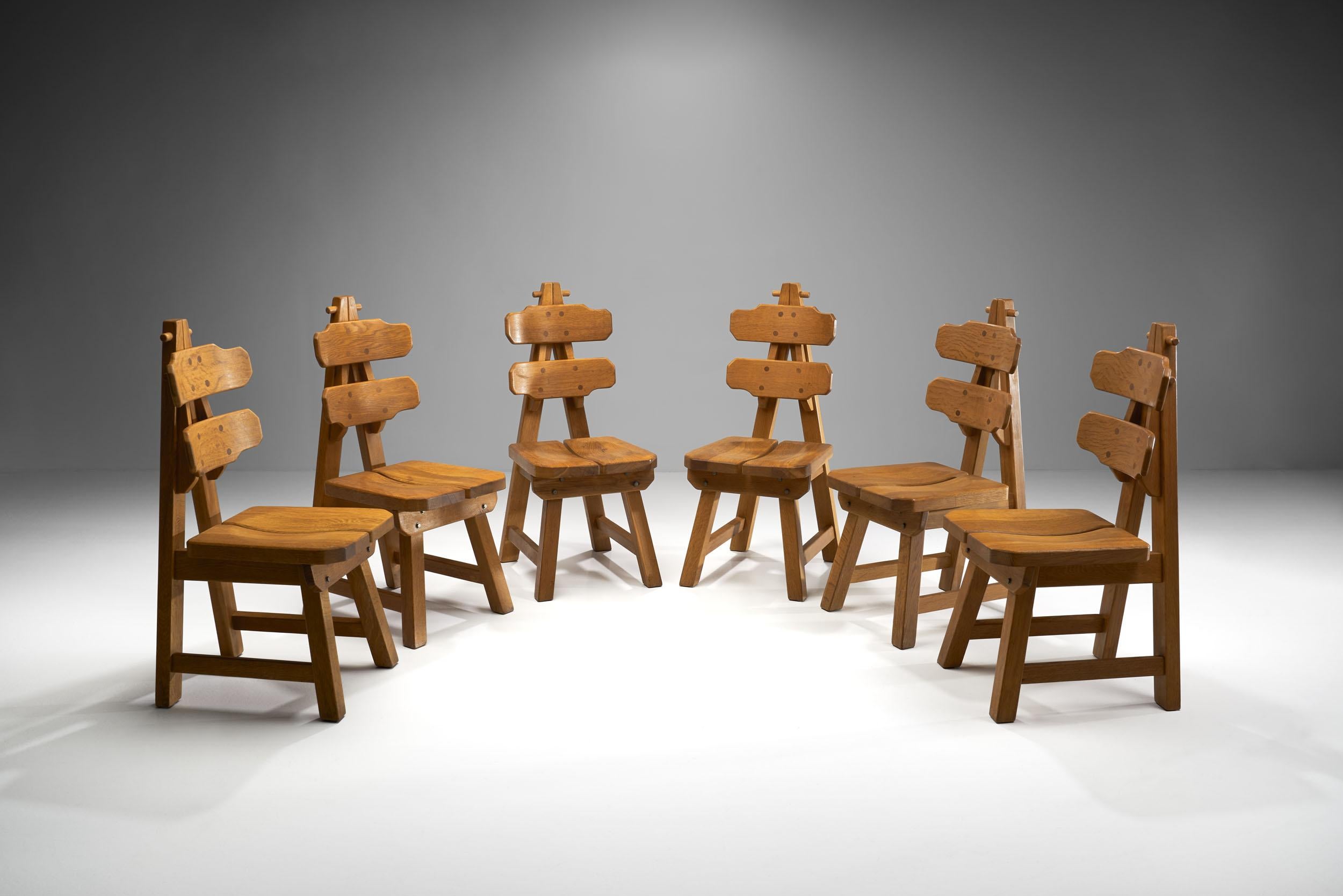 Set of 6 Brutalist Chairs in Solid Oak, Spain 1970s In Good Condition For Sale In Utrecht, NL