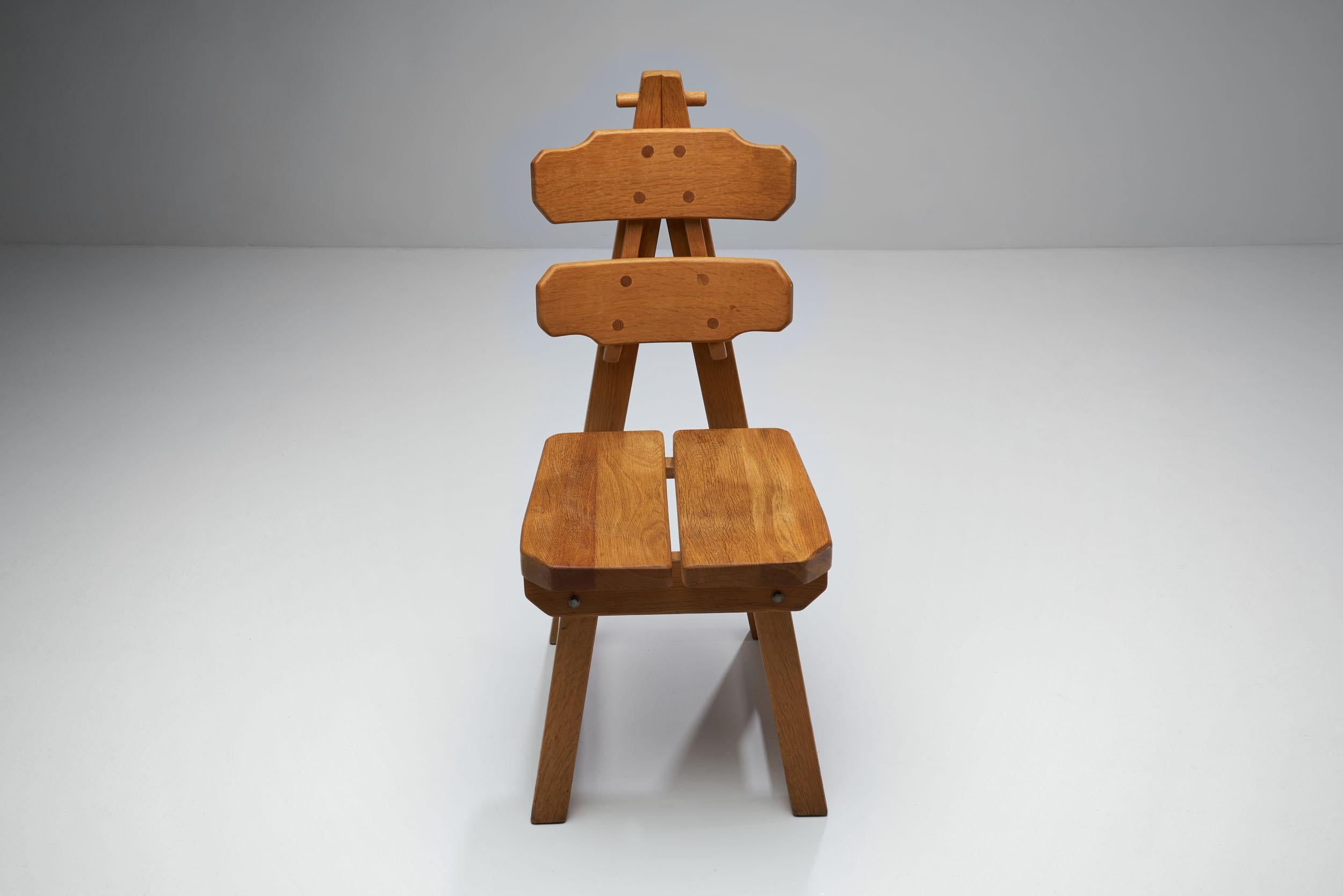 Satz von 6 brutalistischen Stühlen aus massiver Eiche, Spanien, 1970er Jahre im Angebot 2