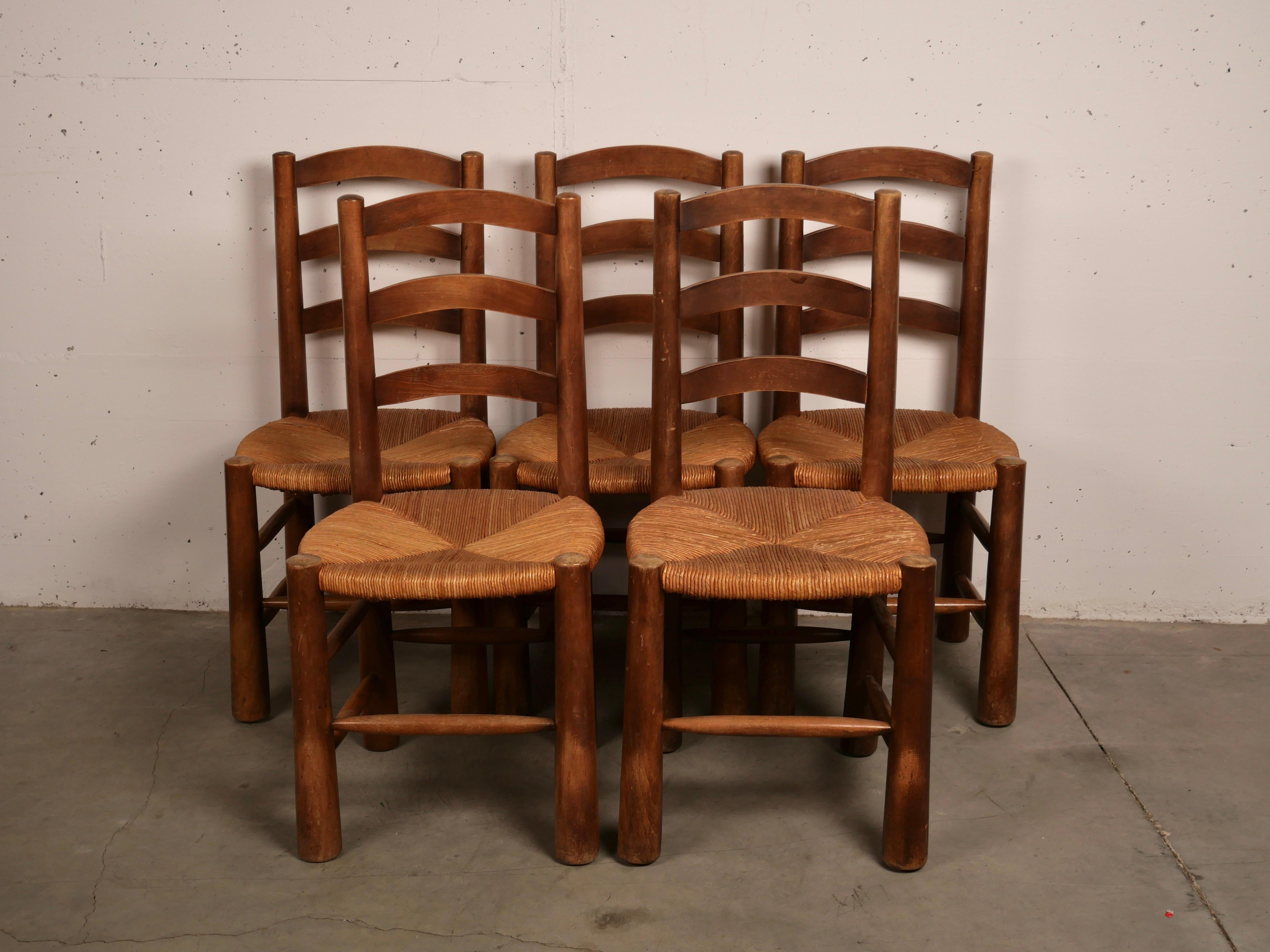 Set of 6 Brutalist Chalet Chairs, Solid Wood and Straw Georges Robert, 1950 7