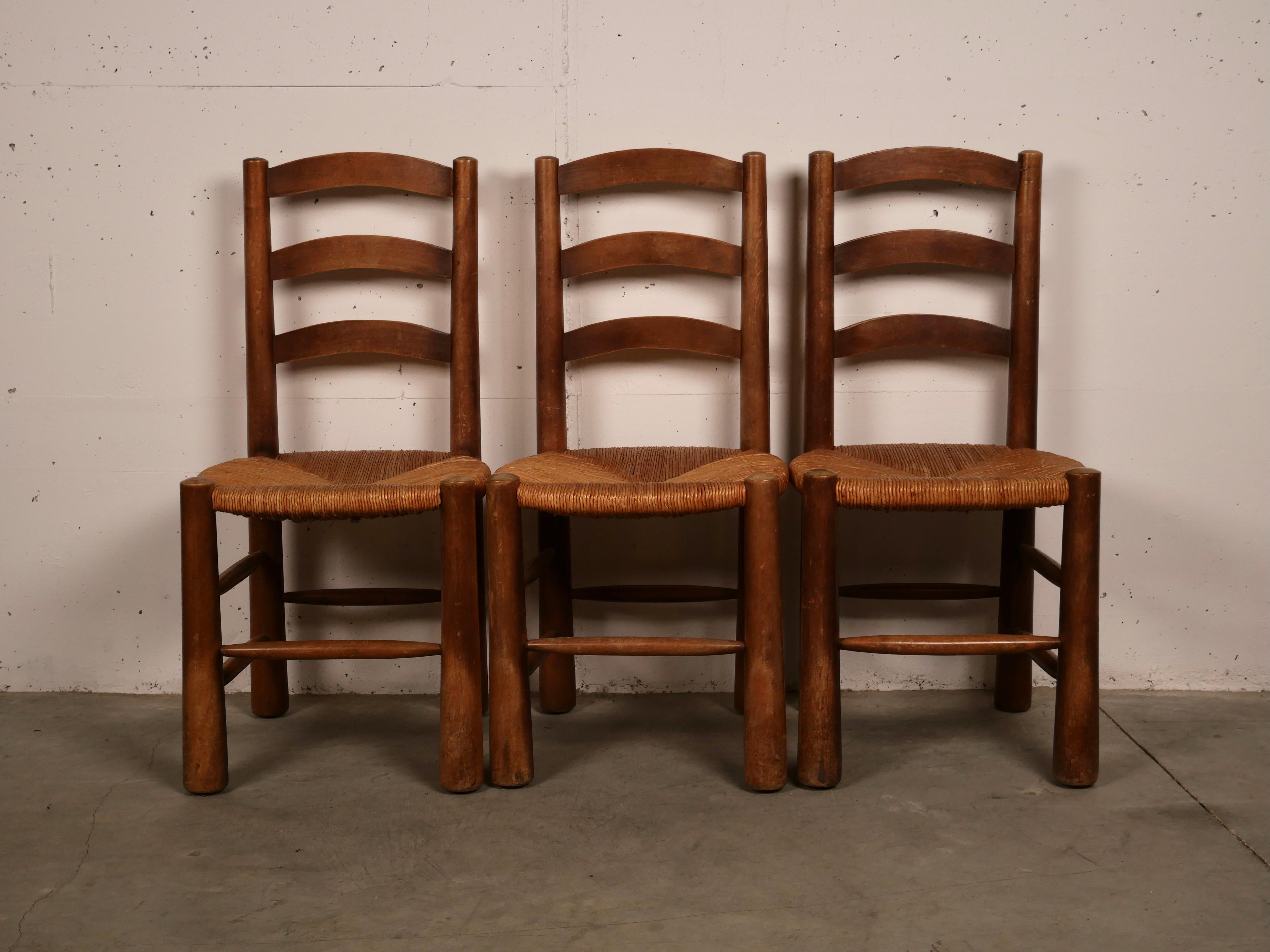 French Set of 6 Brutalist Chalet Chairs, Solid Wood and Straw Georges Robert, 1950