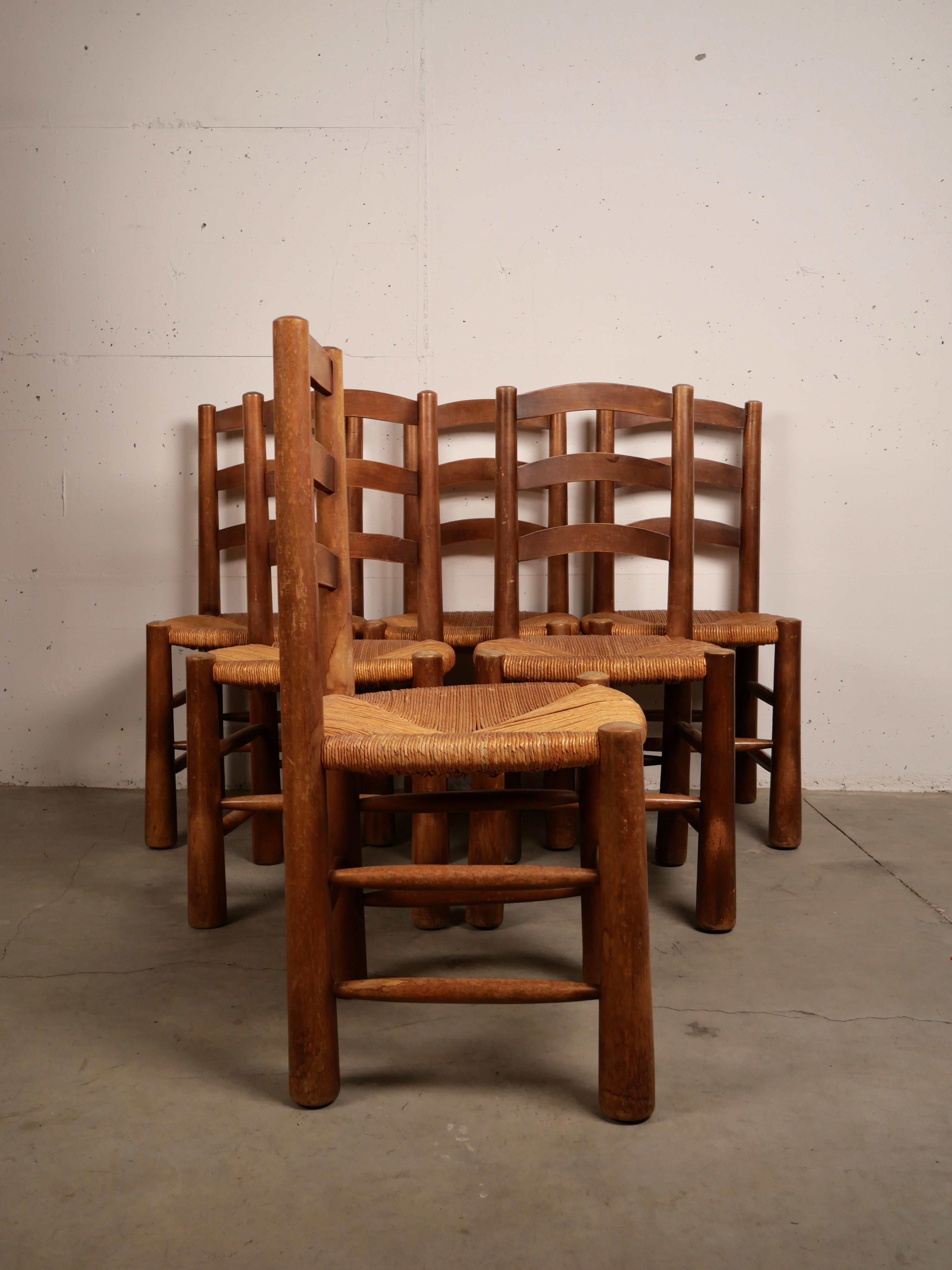 Set of 6 Brutalist Chalet Chairs, Solid Wood and Straw Georges Robert, 1950 1