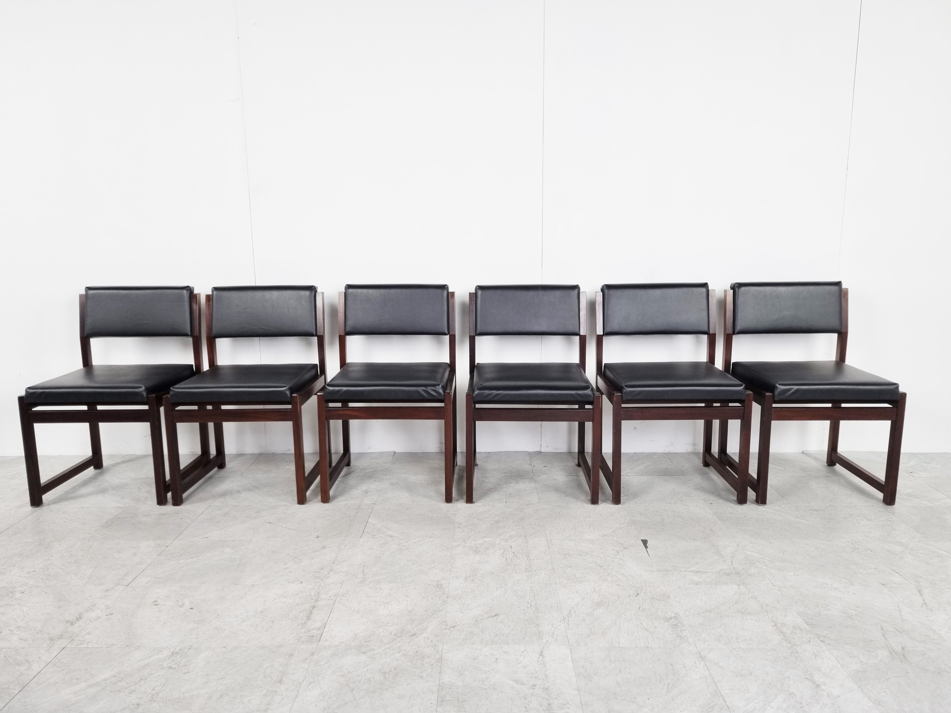 Mid-Century Modern Set of 6 Brutalist Dining Chairs by Emiel Veranneman for Decoene, 1970s For Sale
