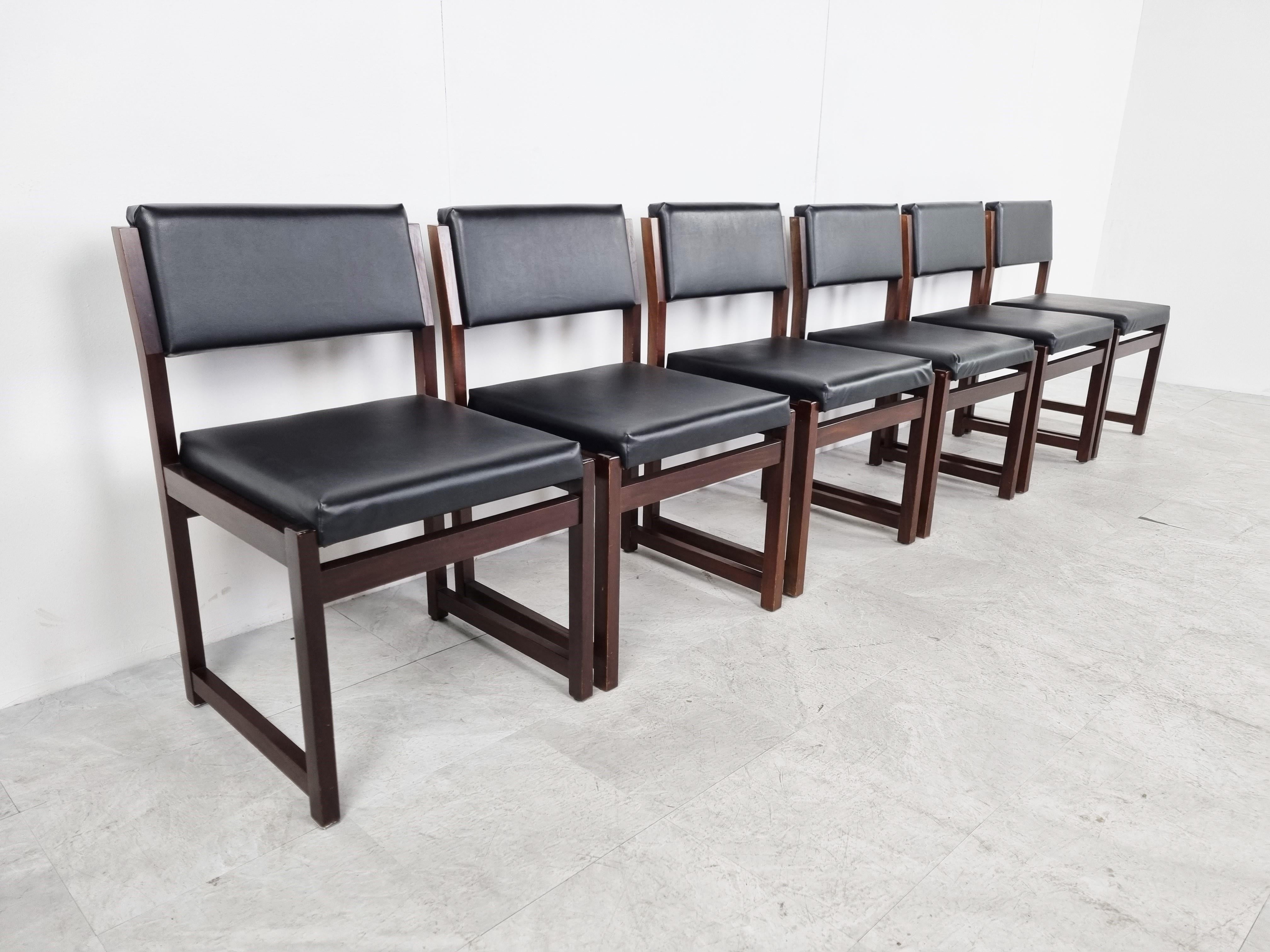 Belge Ensemble de 6 chaises de salle à manger brutalistes d'Emiel Veranneman pour Decoene, 1970 en vente