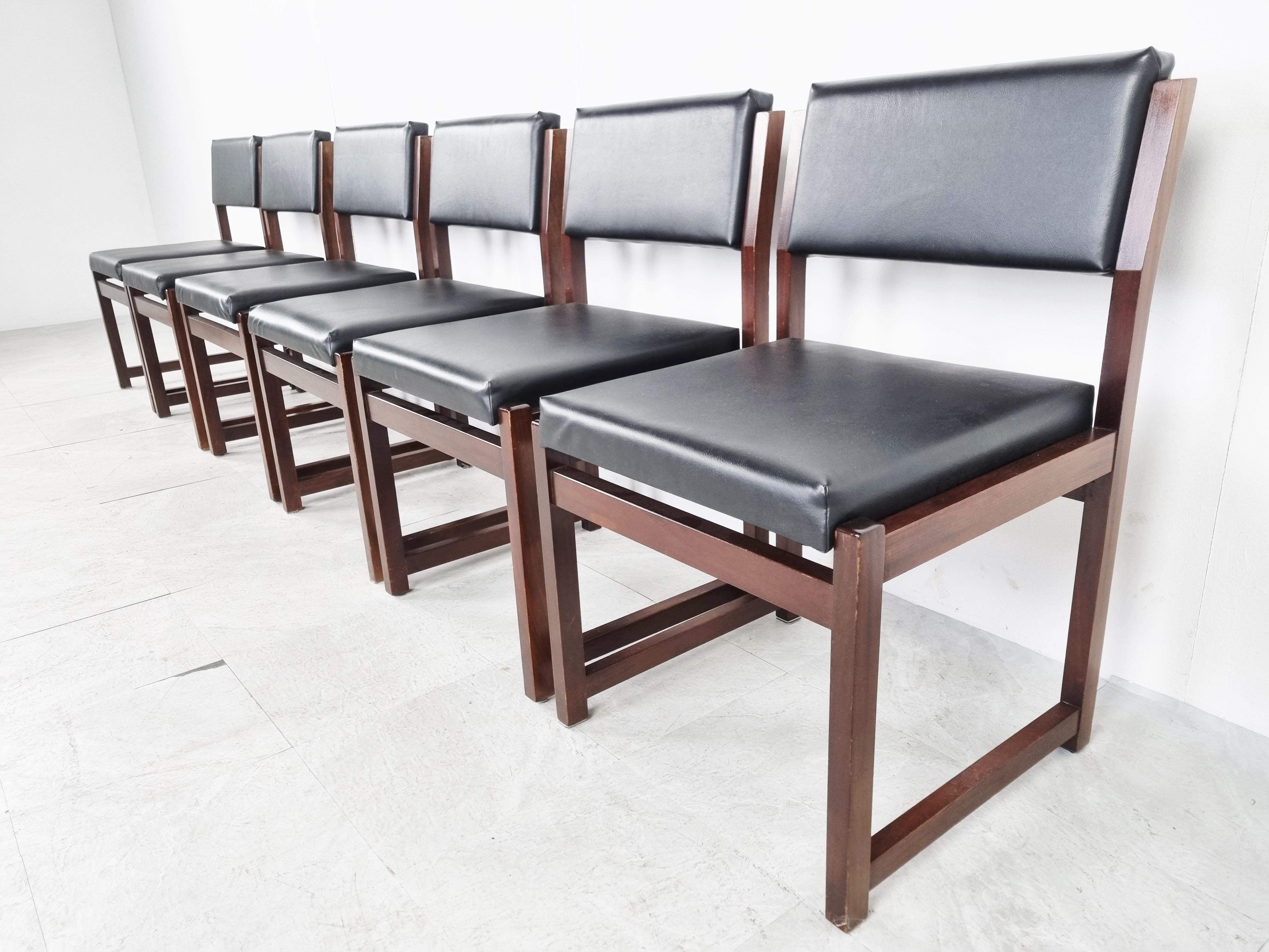 Fin du 20e siècle Ensemble de 6 chaises de salle à manger brutalistes d'Emiel Veranneman pour Decoene, 1970 en vente