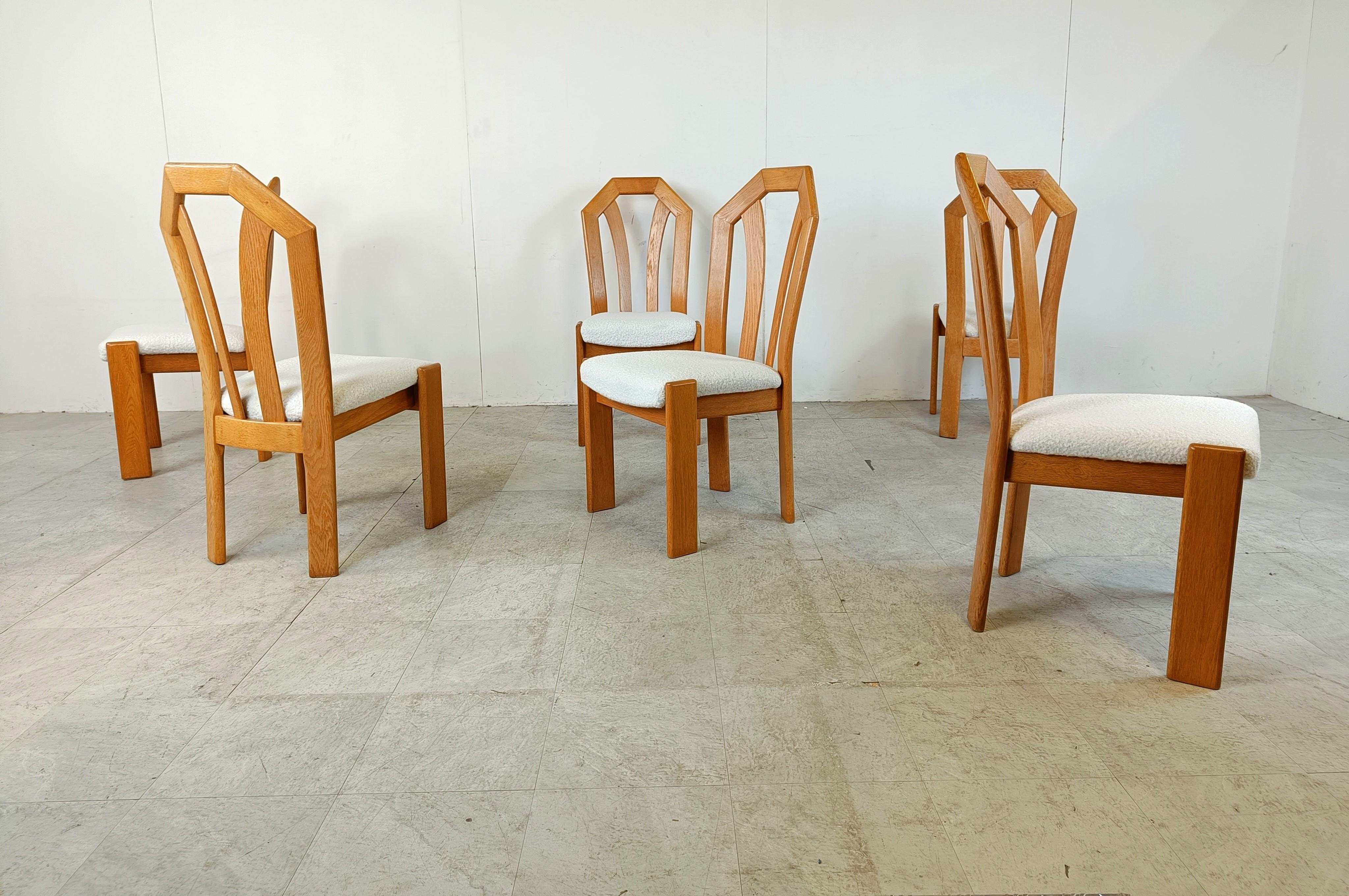 Bouclé Set of 6 brutalist oak dining chairs, 1970s For Sale