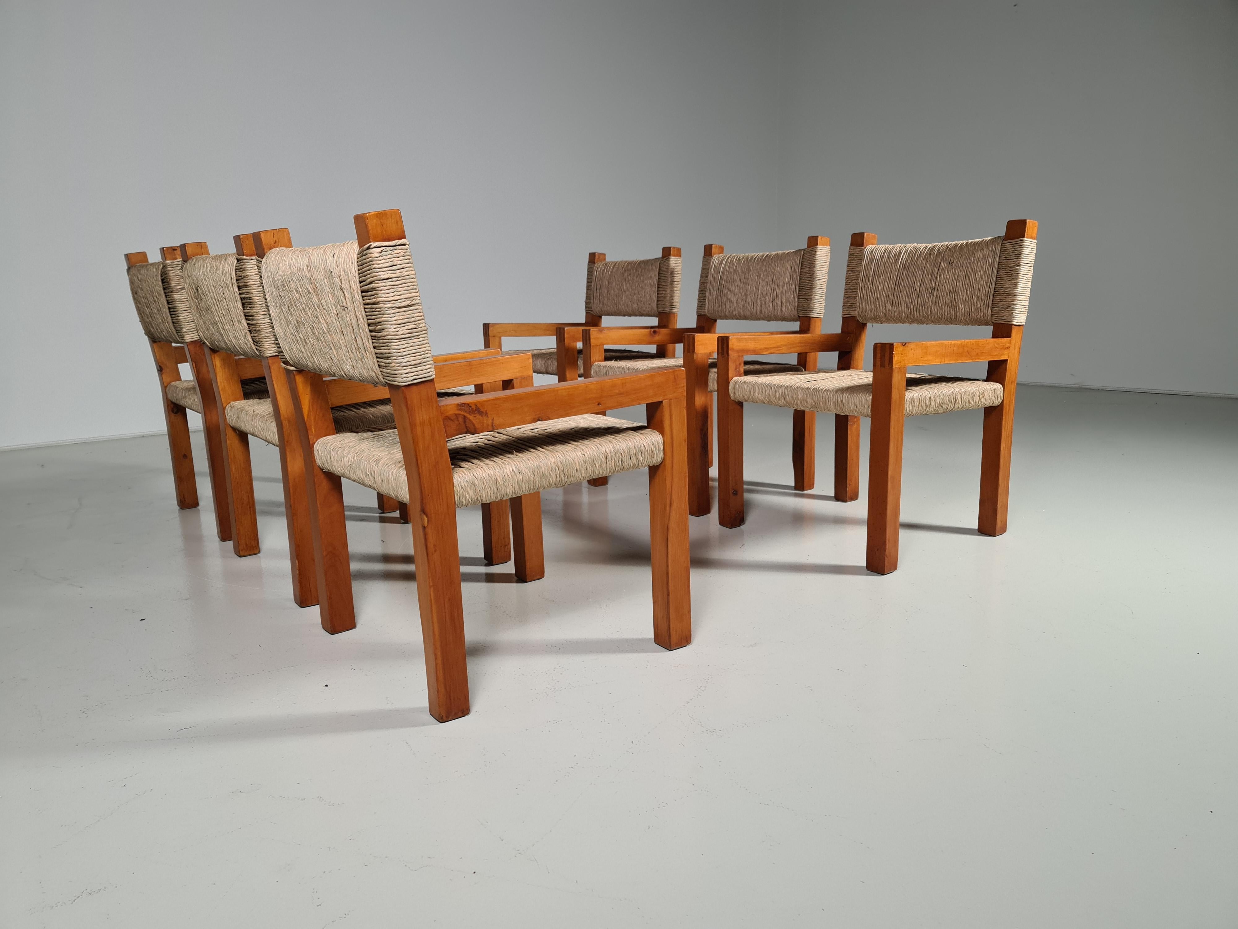 European Set of 6 Brutalist Pine Wood Dining Chairs, France, 1960s