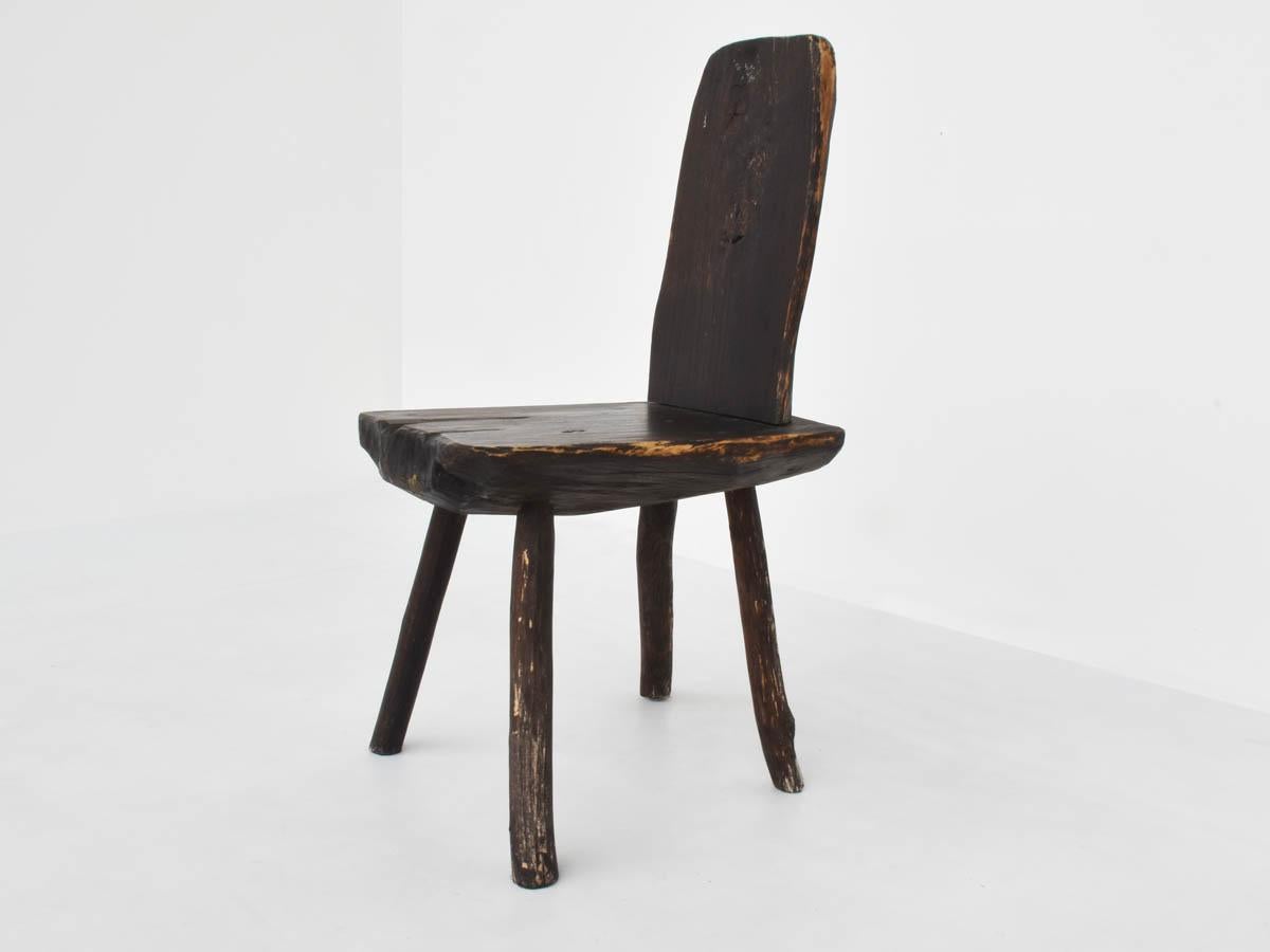 Ensemble de 6 chaises en bois brutaliste Bon état - En vente à grand Lancy, CH