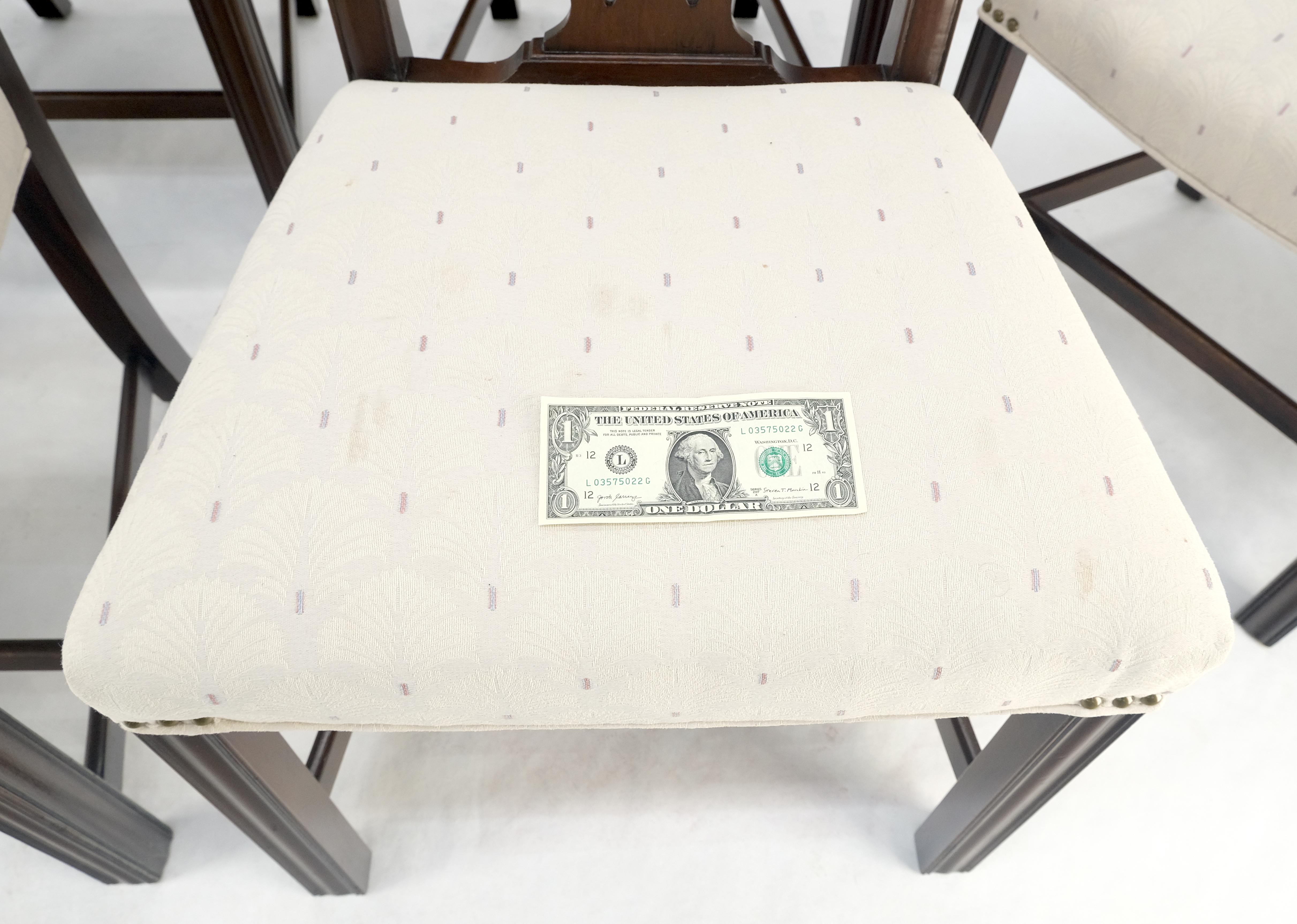 Set di 6 sedie in stile Chippendale in mogano finemente intagliato degli anni '40 c.a. Pulite! in vendita 7