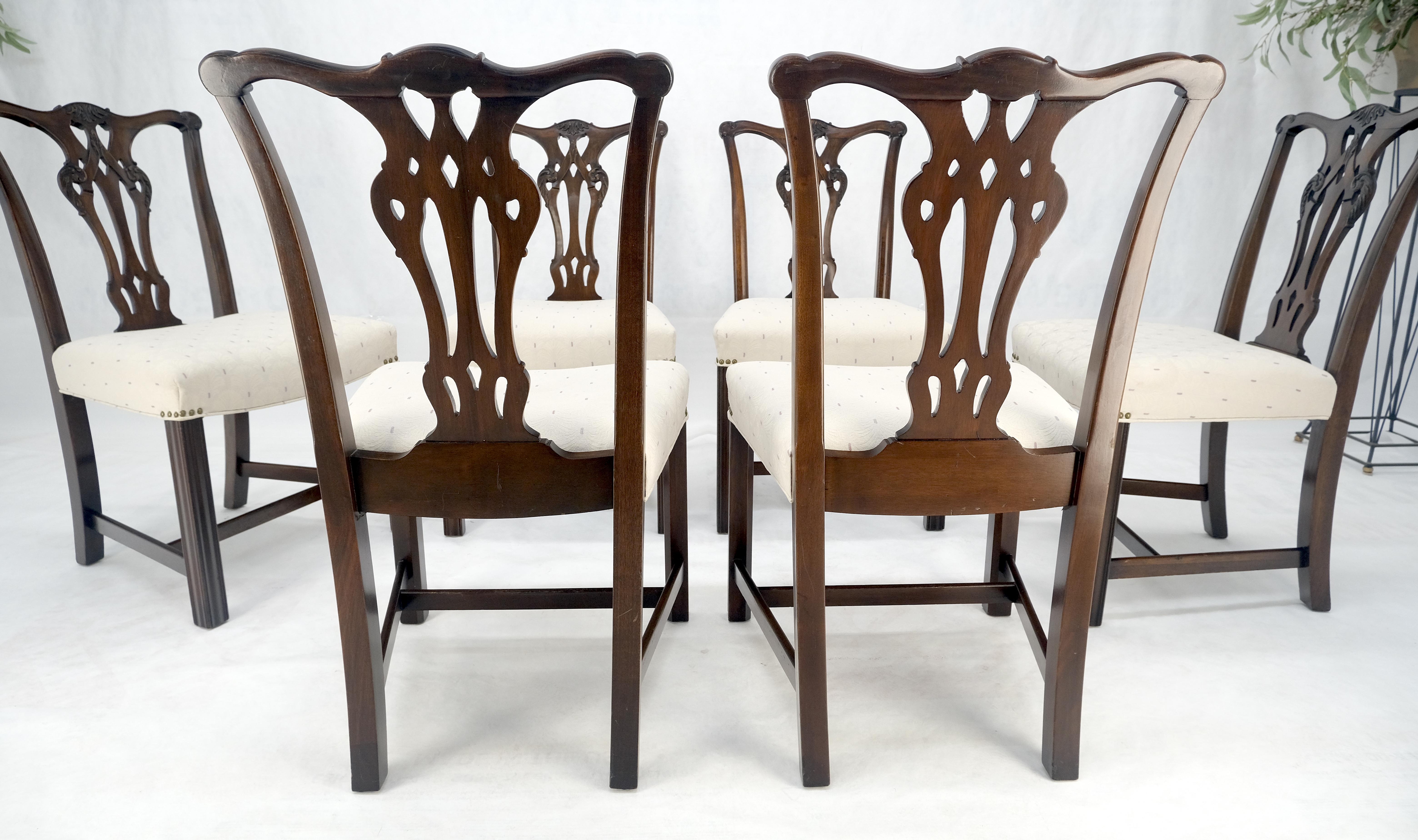 Set di 6 sedie in stile Chippendale in mogano finemente intagliato degli anni '40 c.a. Pulite! in vendita 3