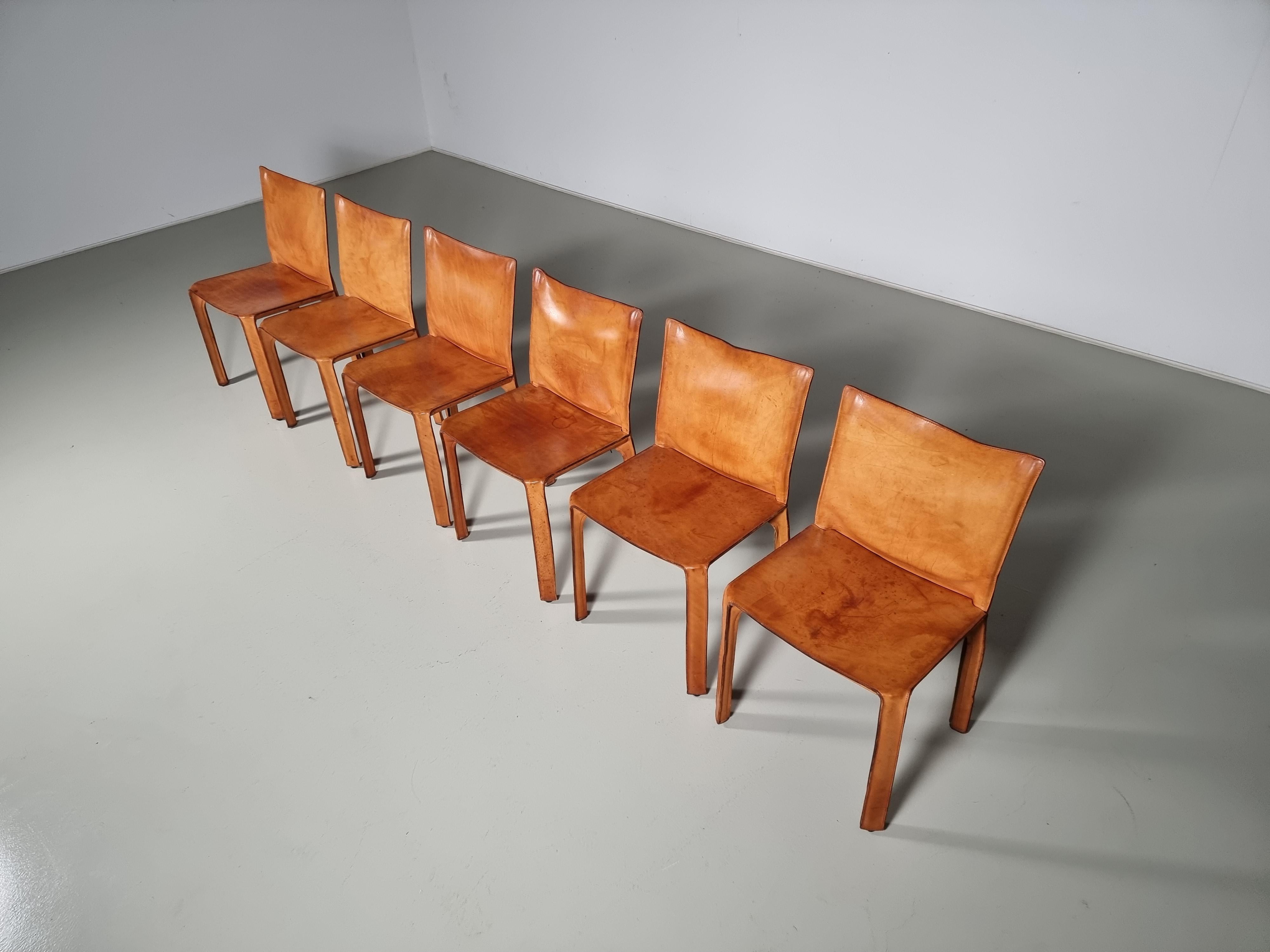Set of 6 CAB 412 Chairs by Mario Bellini for Cassina, 1970s In Good Condition In amstelveen, NL