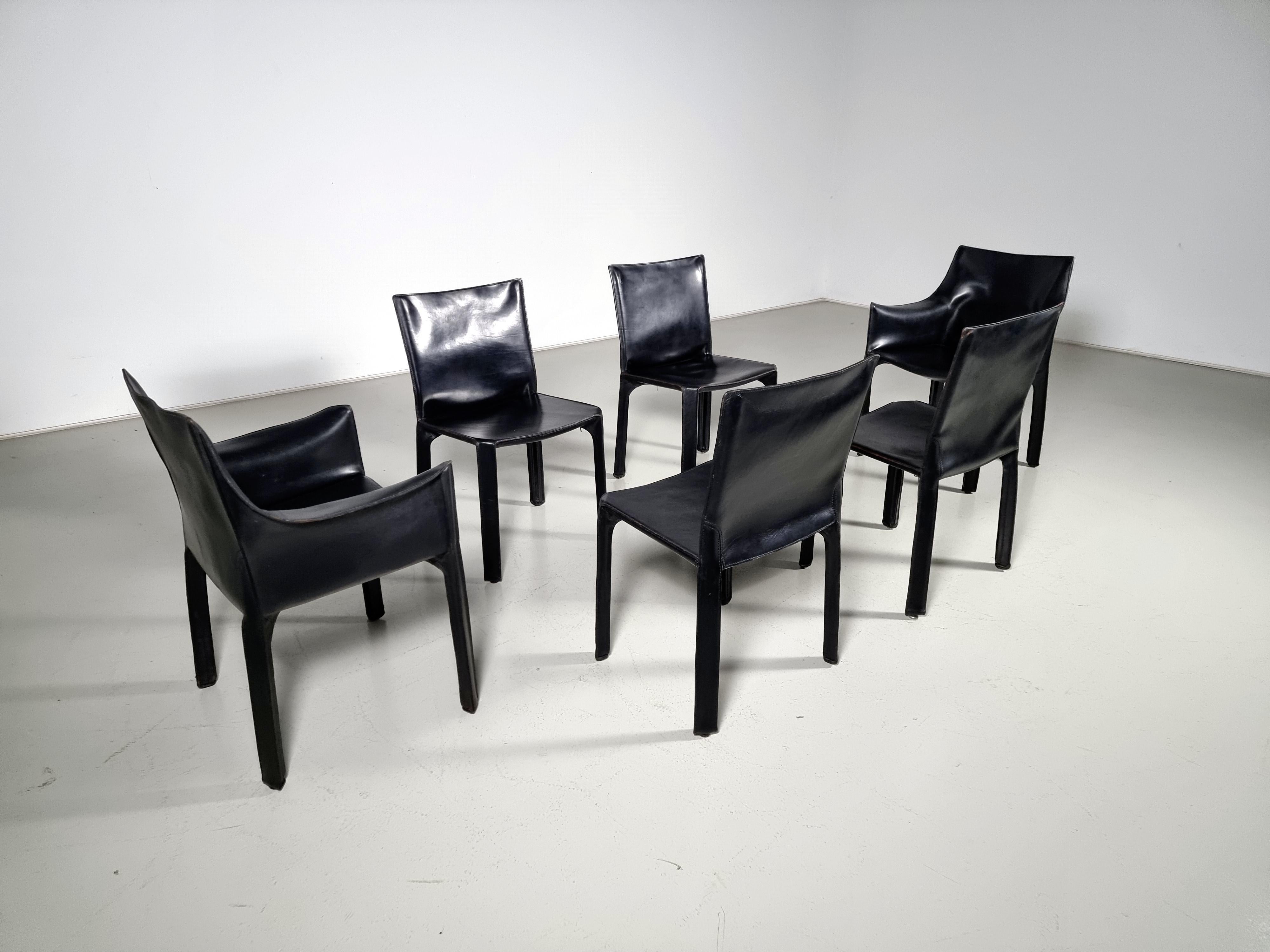 Mid-Century Modern Set of 6 black leather Cab 413 and 412 Chairs by Mario Bellini for Cassina