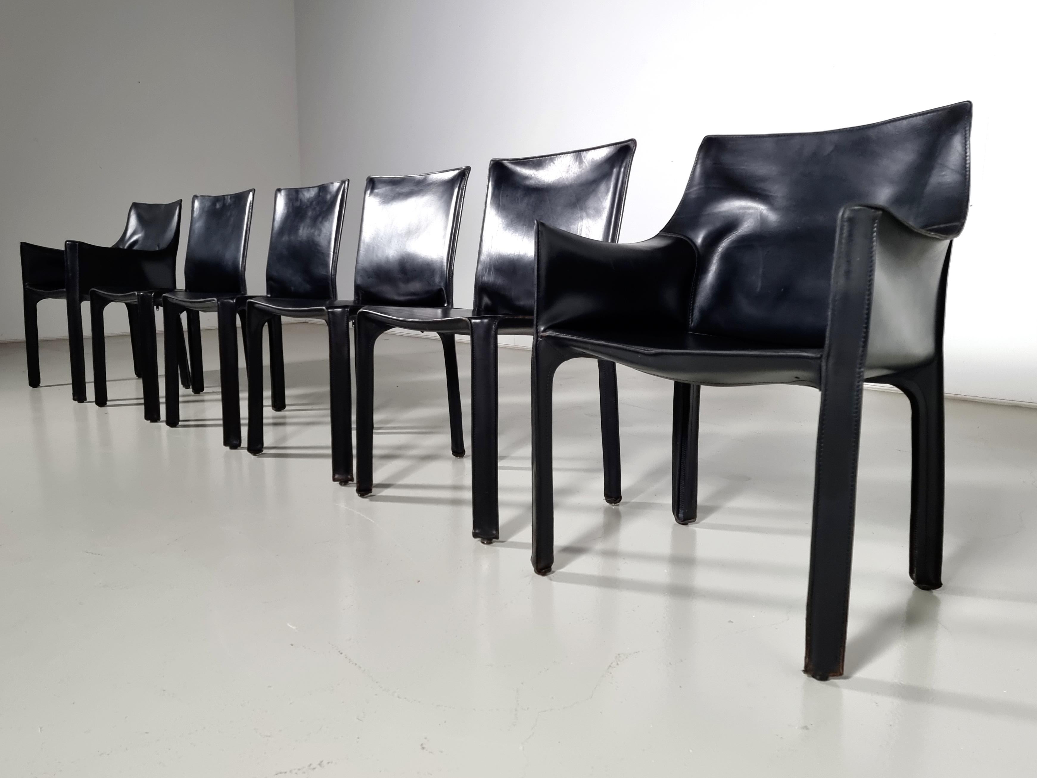 Leather Set of 6 black leather Cab 413 and 412 Chairs by Mario Bellini for Cassina