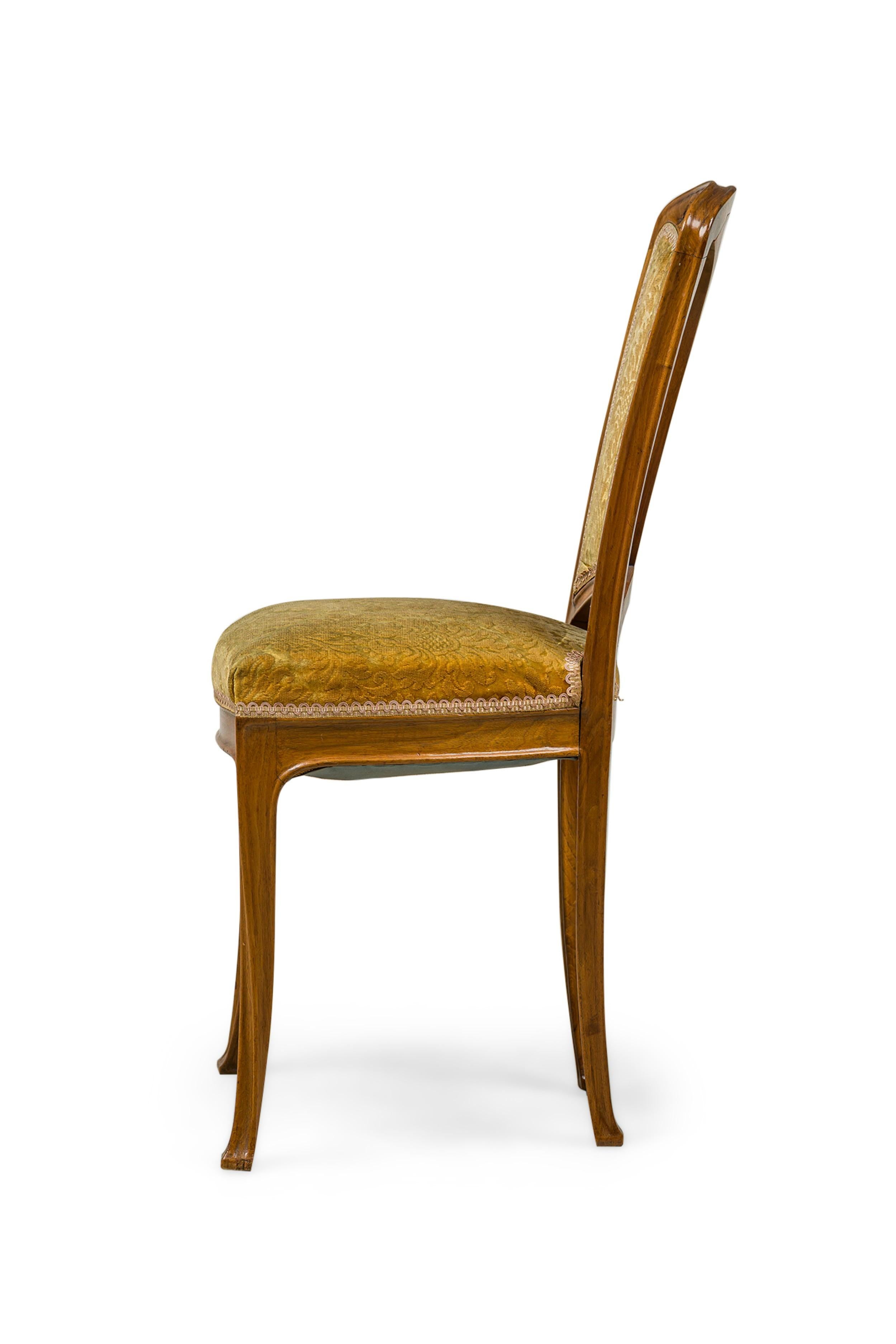 Sculpté Ensemble de 6 chaises d'appoint sculptées en feuillage Ombelle de Camille Gauthier de style Art nouveau français en vente