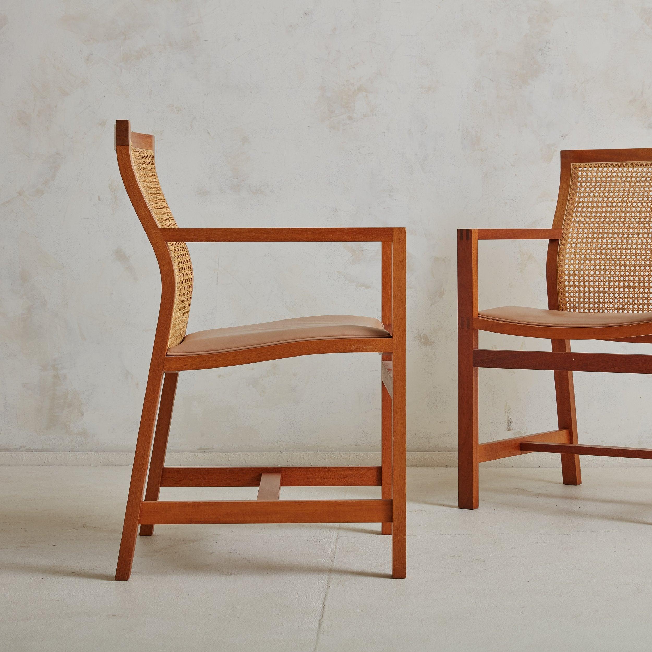 Danish Set of 6 Cane Dining Chairs by Rud Thygesen and Johnny Sorensen for Botium 1980s For Sale