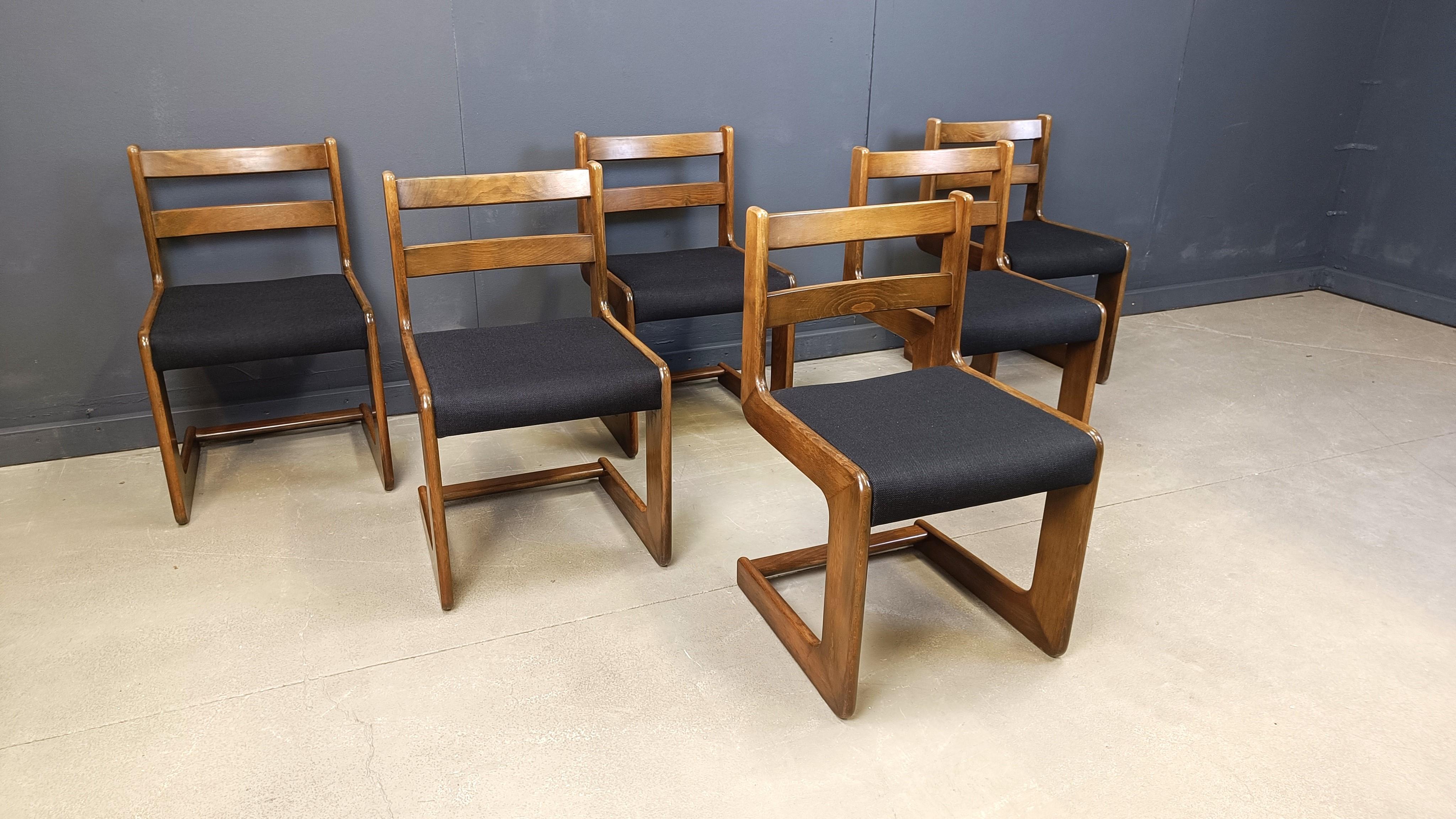 Tessuto Set di 6 sedie da pranzo cantilever di Casala, anni '70 in vendita