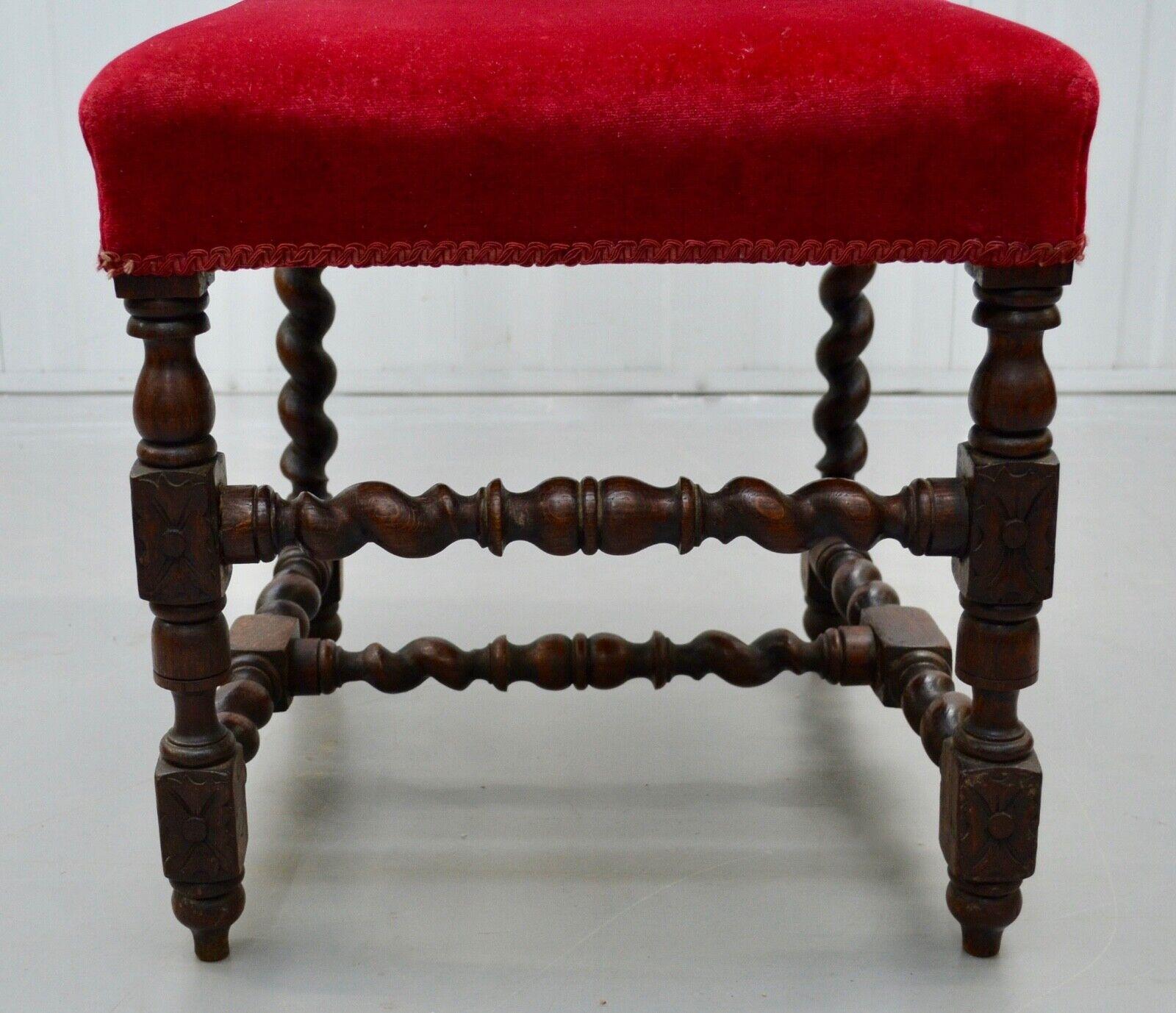 SET OF 6 CARVED CHAIRS WiTH LIONS ON THE BACK ARMORIAL CREST/ COAT OF ARMS 2