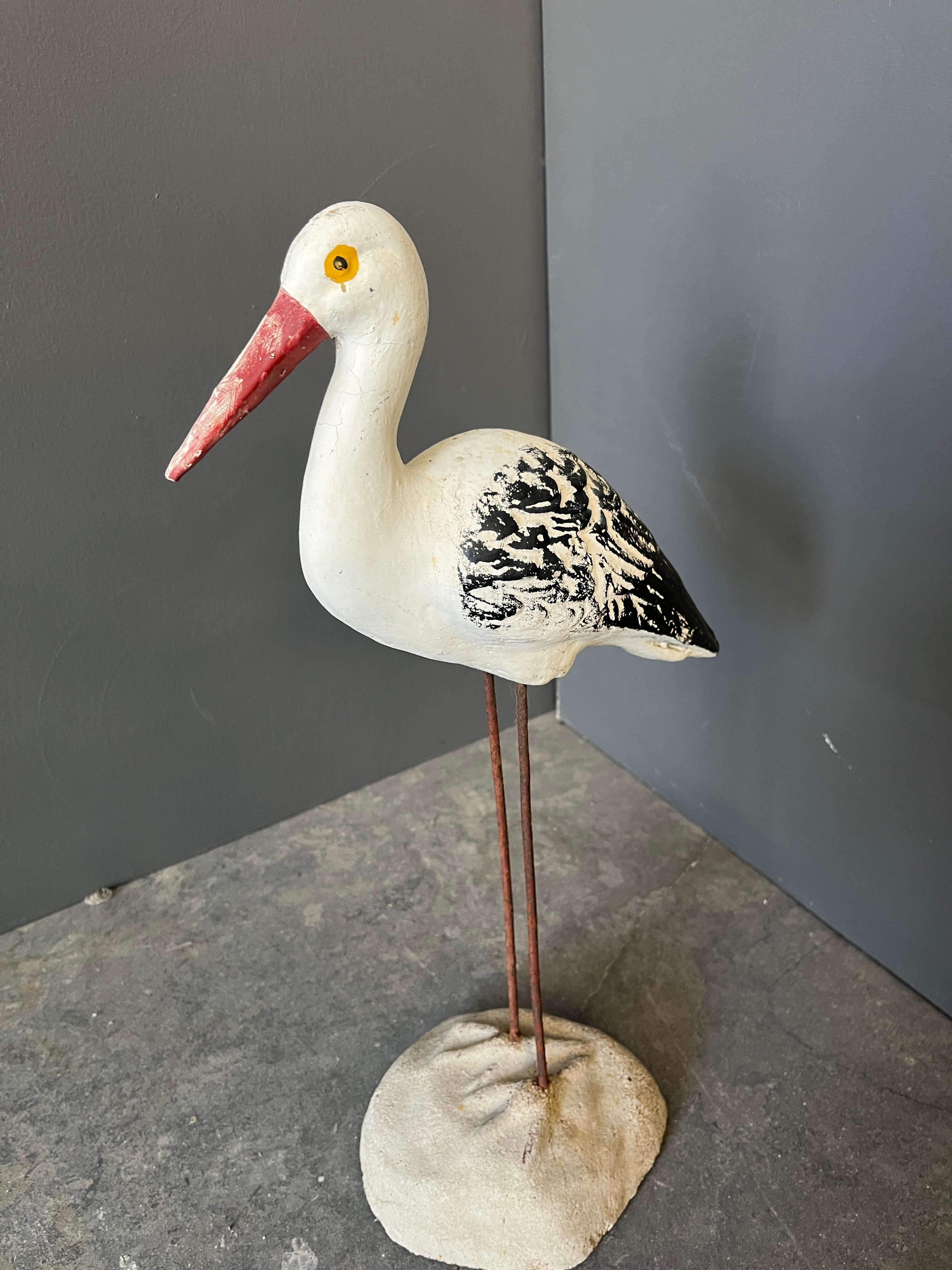 Juego de 6 gaviotas de piedra artificial. en Desgastado estado para la venta en Los Angeles, CA