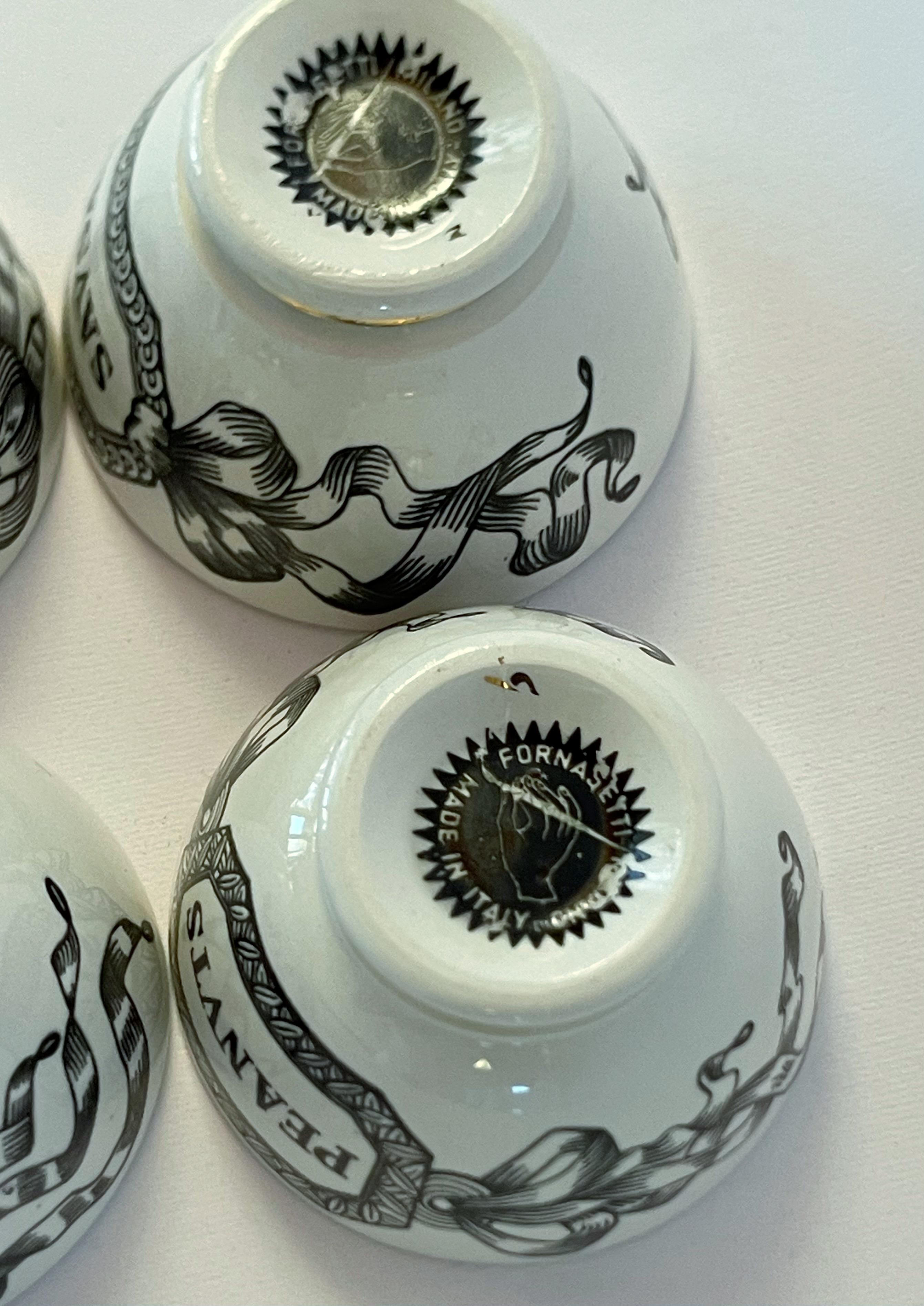 FORNASETTI: 6er-Set Schalen mit Keramik-Applikationsschalen von Fornasetti im Angebot 4