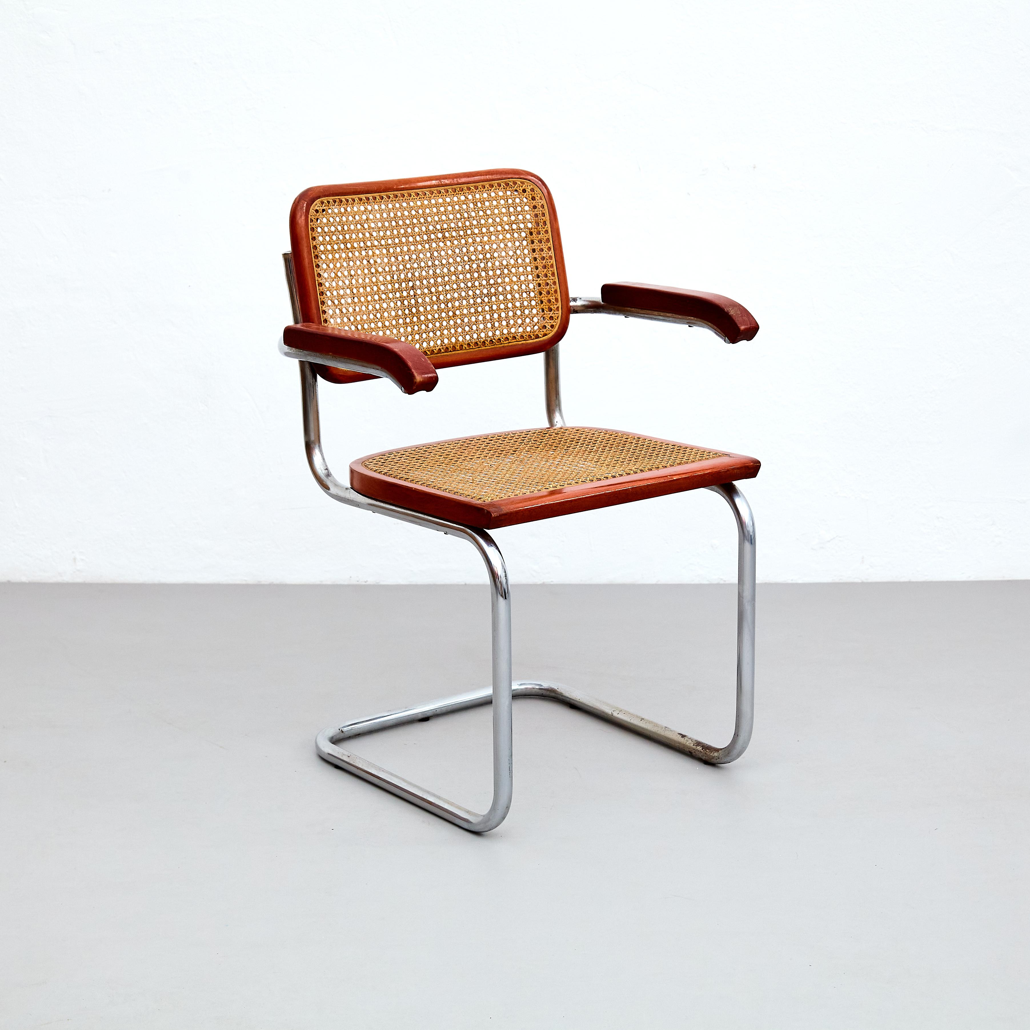 Milieu du XXe siècle Ensemble de 6 chaises Cesca de Marcel Breuer, classique mi-siècle moderne en métal et bois en vente
