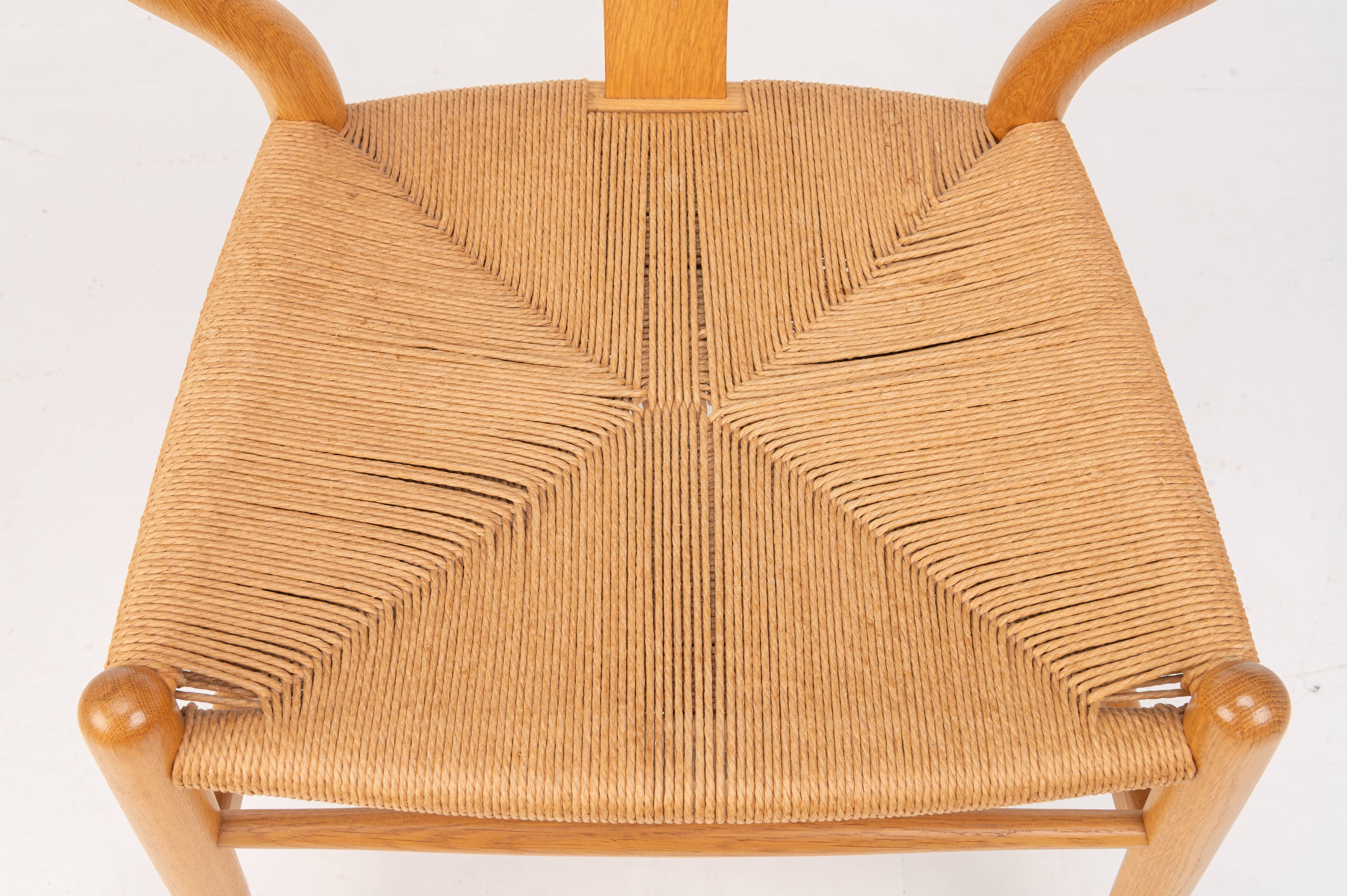 Ensemble de 6 chaises de salle à manger en forme de triangle 'CH24' par Hans J Wegner pour Carl Hansen, Danemark en vente 3