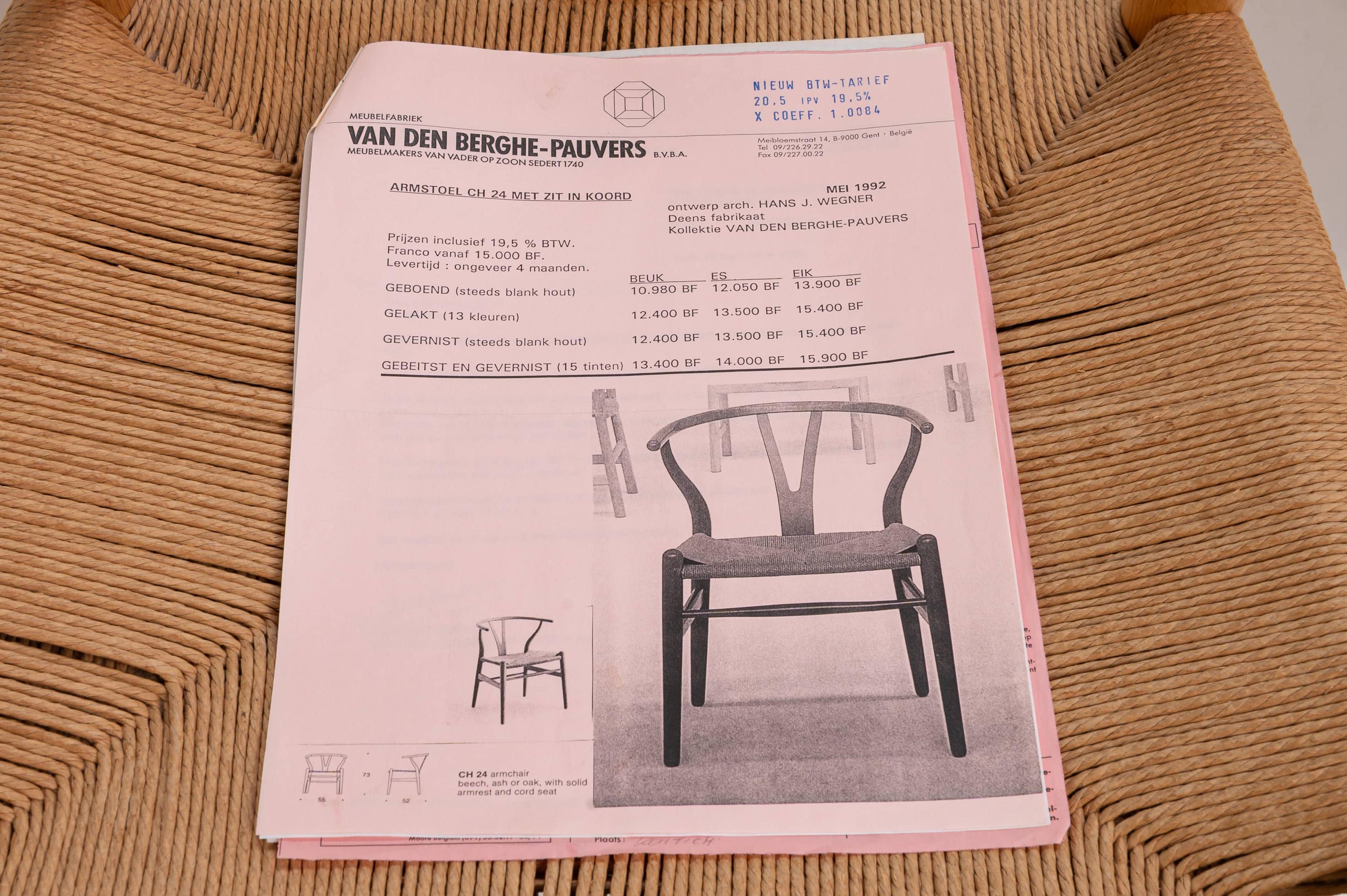 Ensemble de 6 chaises de salle à manger en forme de triangle 'CH24' par Hans J Wegner pour Carl Hansen, Danemark en vente 11