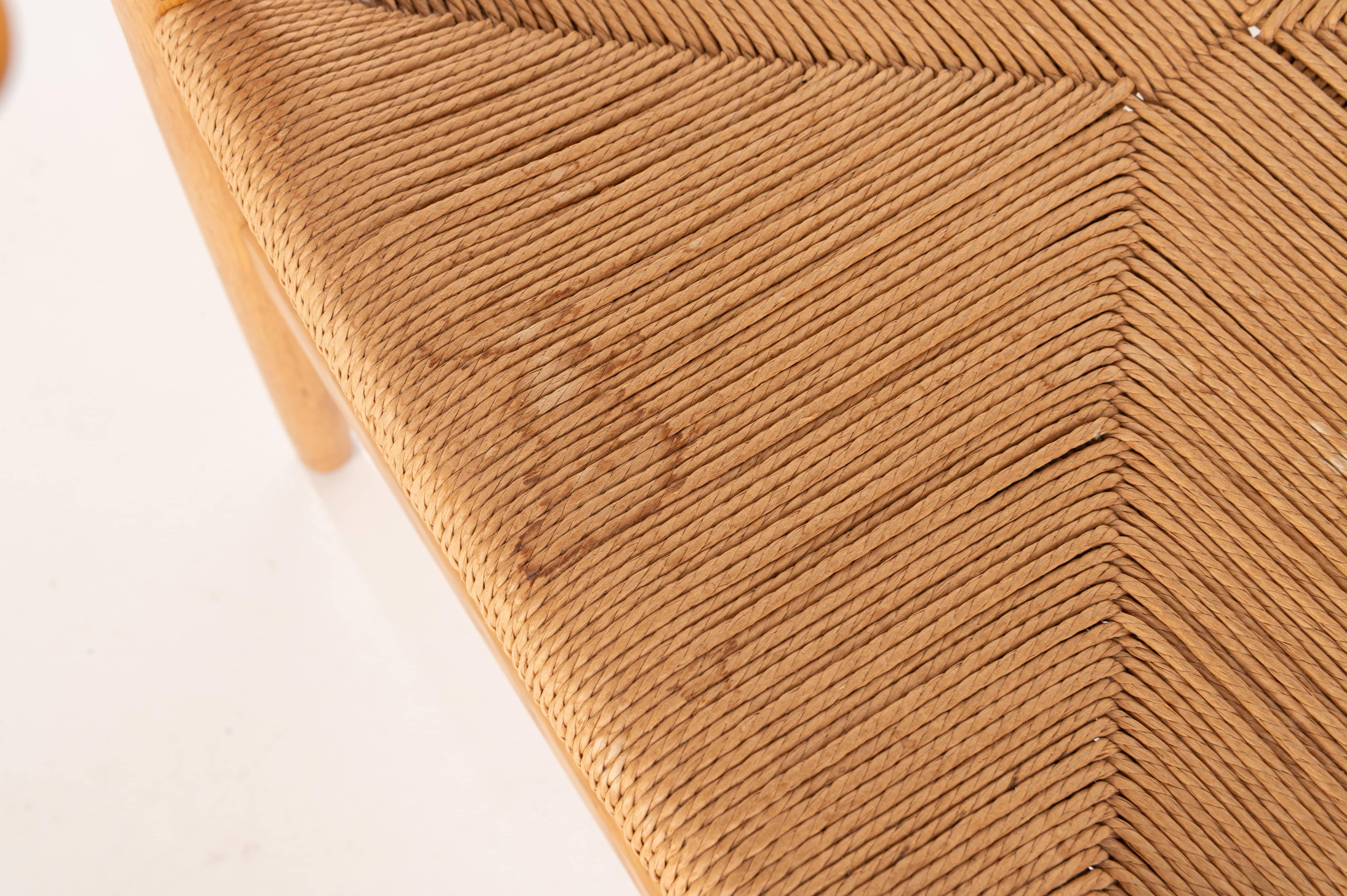 Scandinave moderne Ensemble de 6 chaises de salle à manger en forme de triangle 'CH24' par Hans J Wegner pour Carl Hansen, Danemark en vente