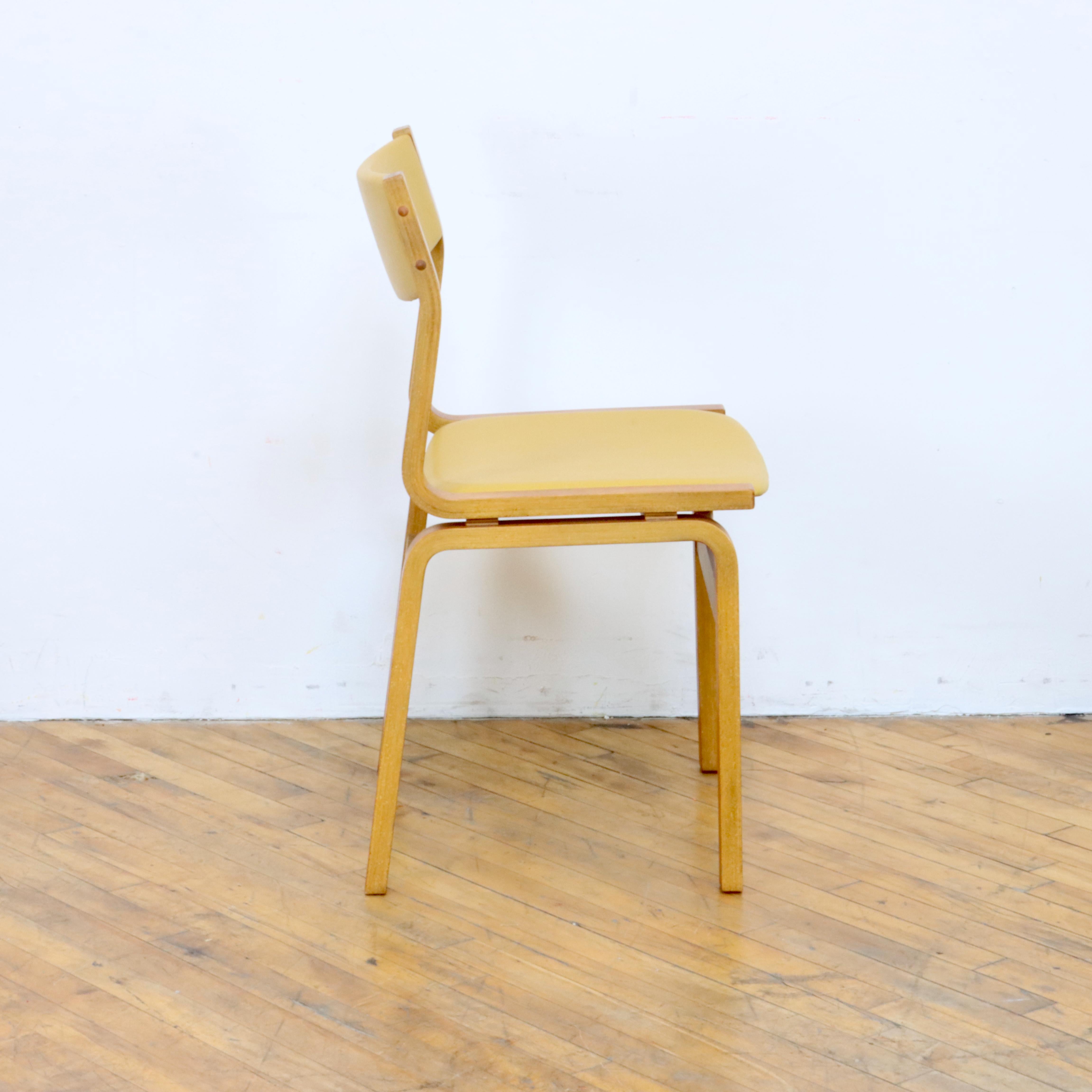 Satz von 6 Stühlen nach Arne Jacobsen im Zustand „Gut“ im Angebot in Oakland, CA