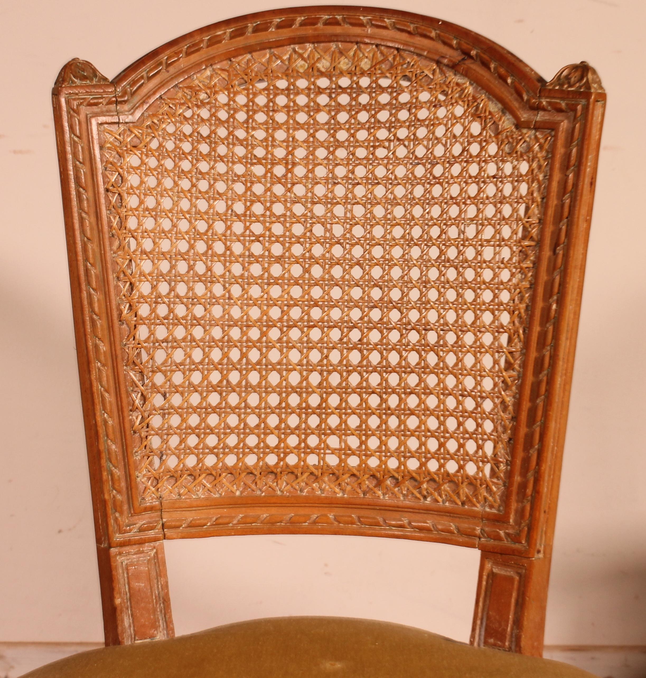 Ensemble de 6 chaises et deux fauteuils Louis XVI, 18ème siècle en vente 5