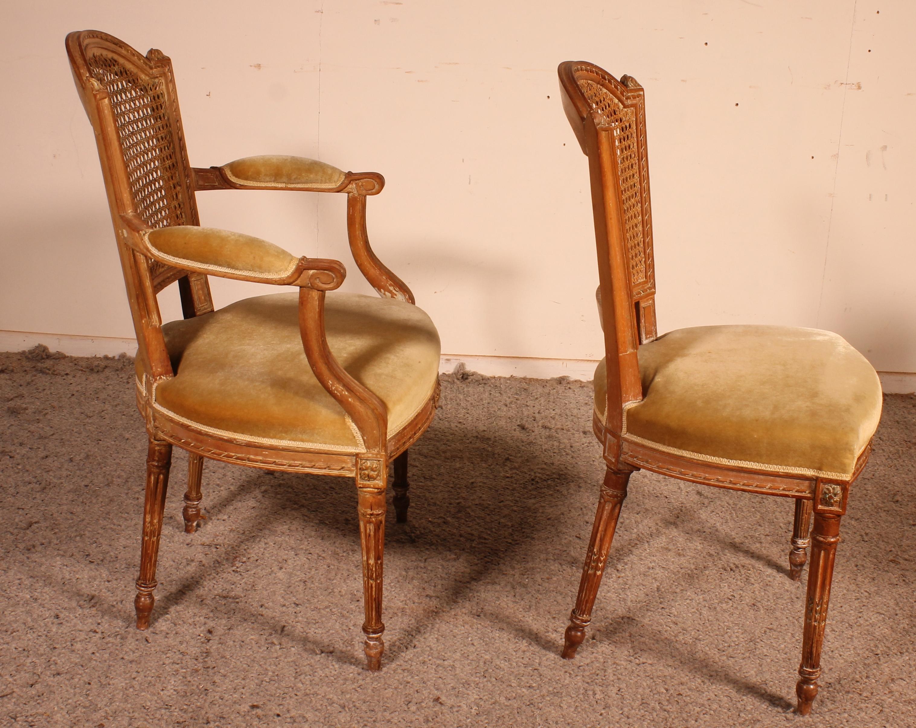 18th Century and Earlier Set of 6 Chairs and Two Louis XVI Armchairs, 18th Century For Sale