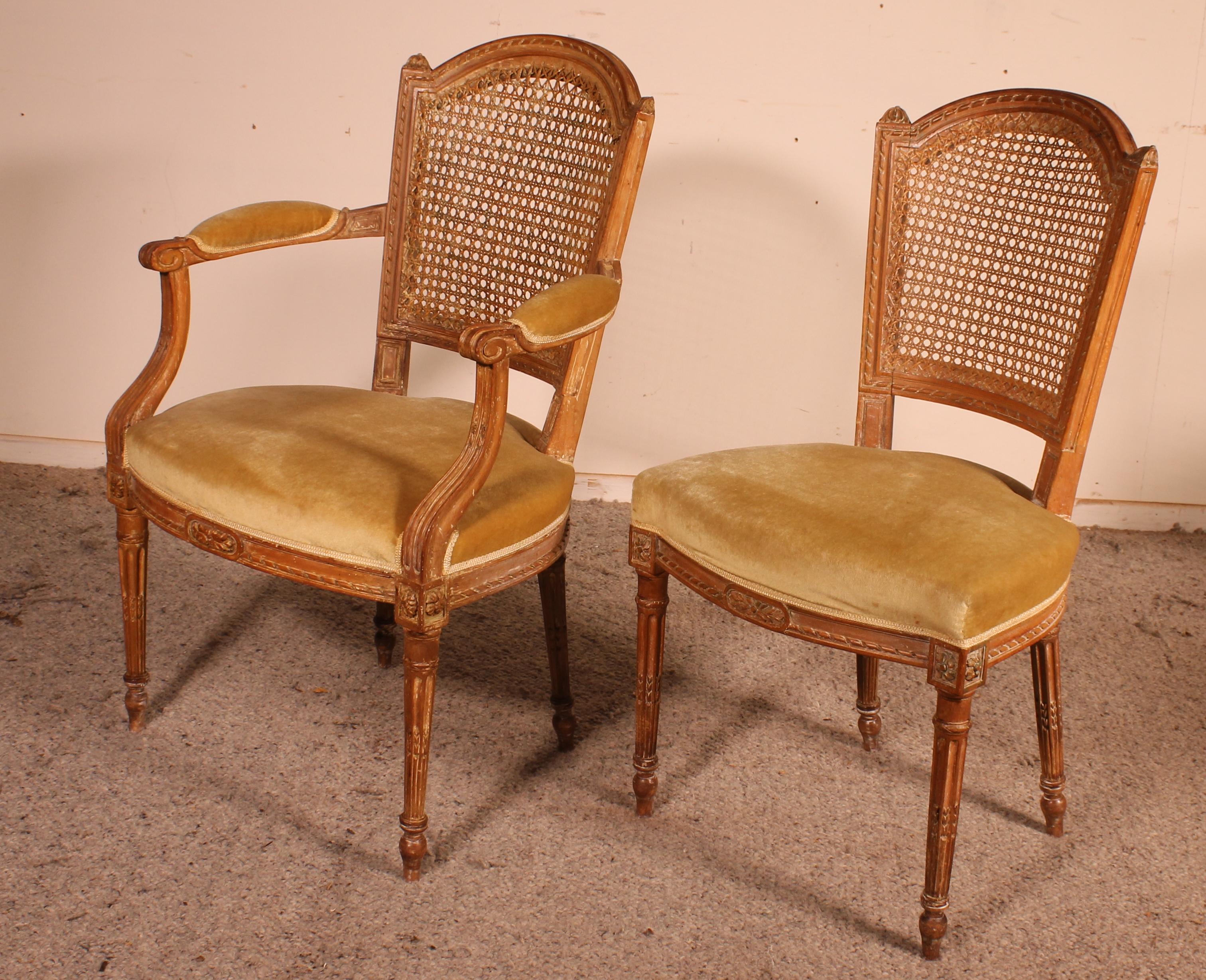 Set of 6 Chairs and Two Louis XVI Armchairs, 18th Century For Sale 2