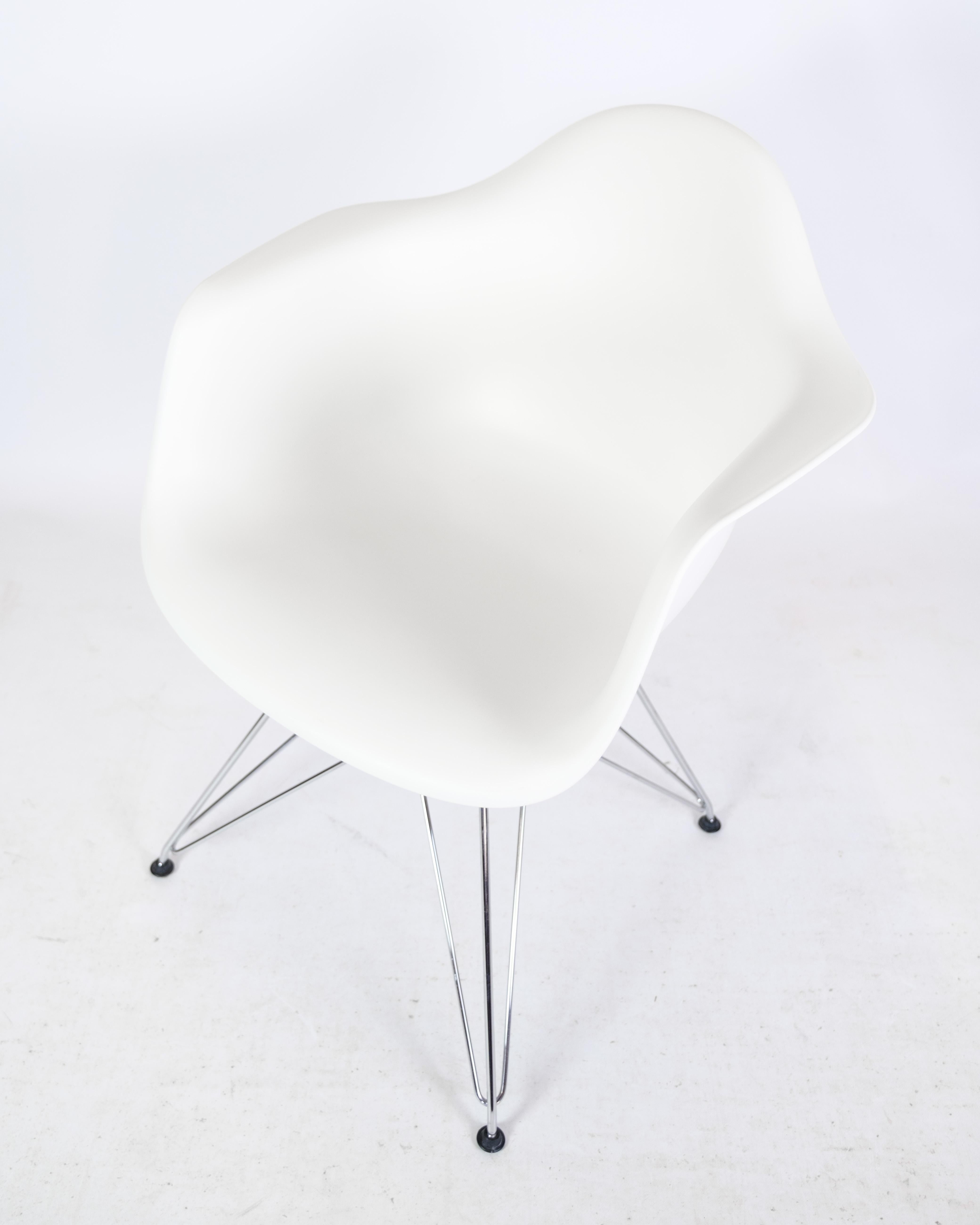 Satz von 6 Stühlen von Charles & Ray Eames für Vitra aus dem Jahr 2011  (Kunststoff) im Angebot