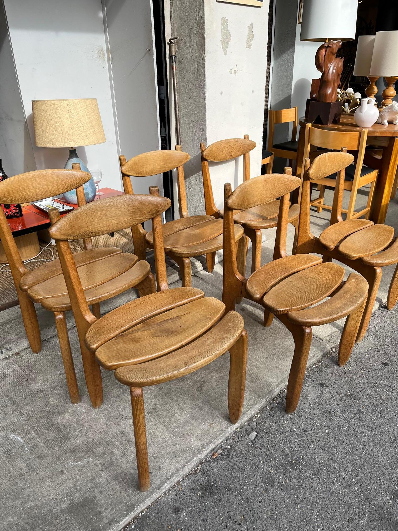 Français Ensemble de 6 chaises par Guillerme et Chambron, France, vers les années 1960 en vente