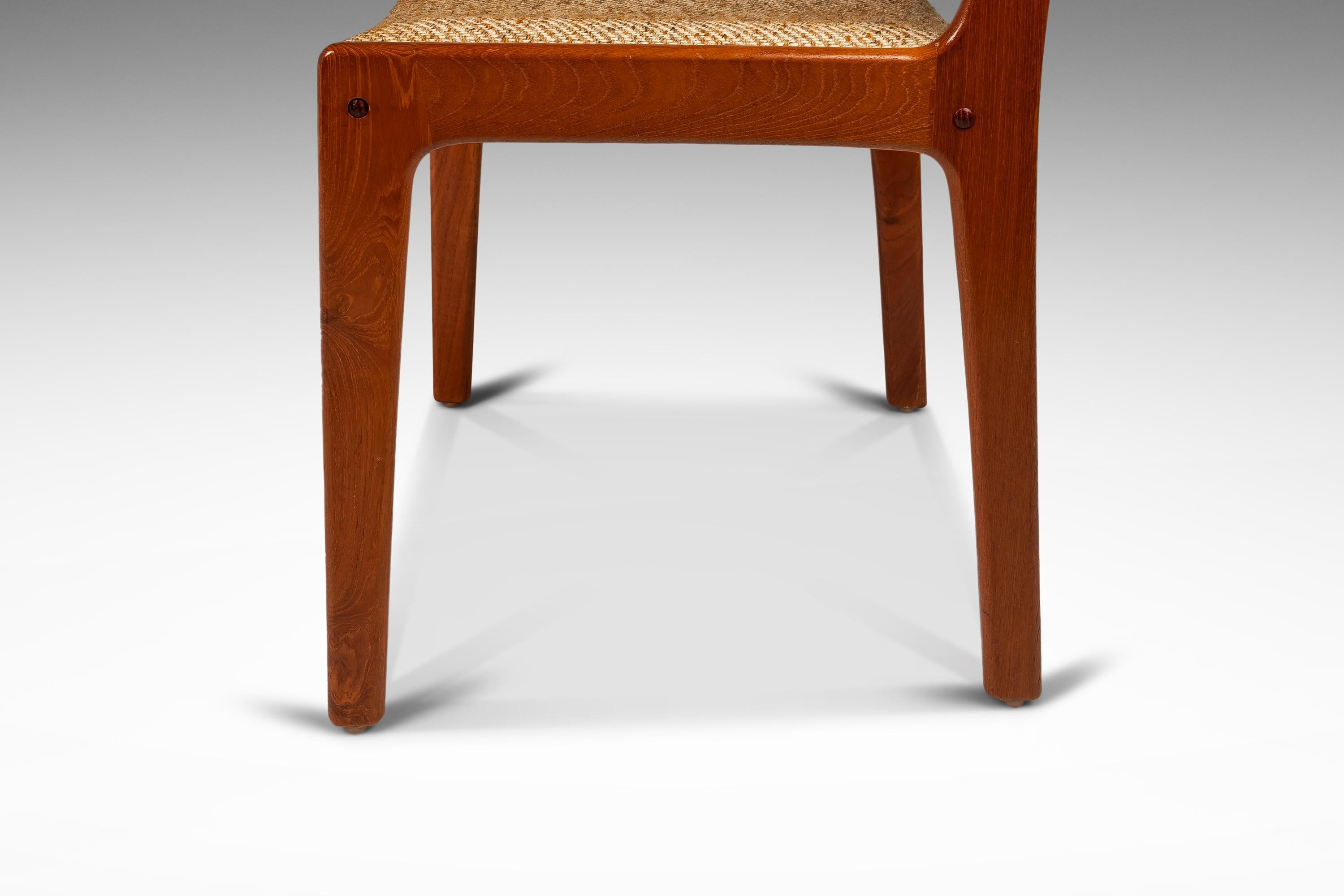 Set of 6 Chairs by Johannes Andersen for Farsø Stolefabrik, Denmark, c. 1970's For Sale 5