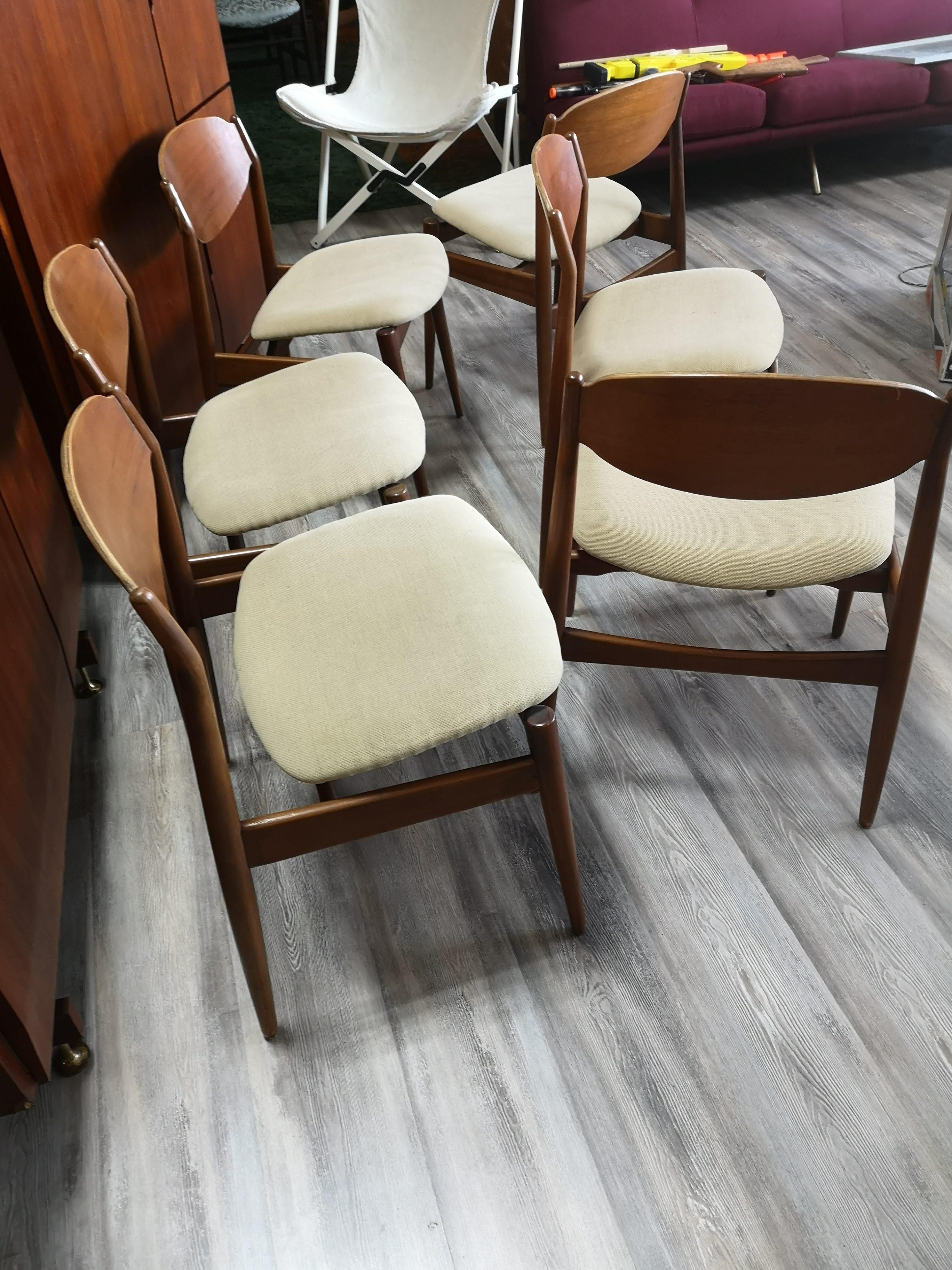 Ensemble de 6 chaises par Leonardo Fiori pour ISA, Italie, années 1960 en vente 6