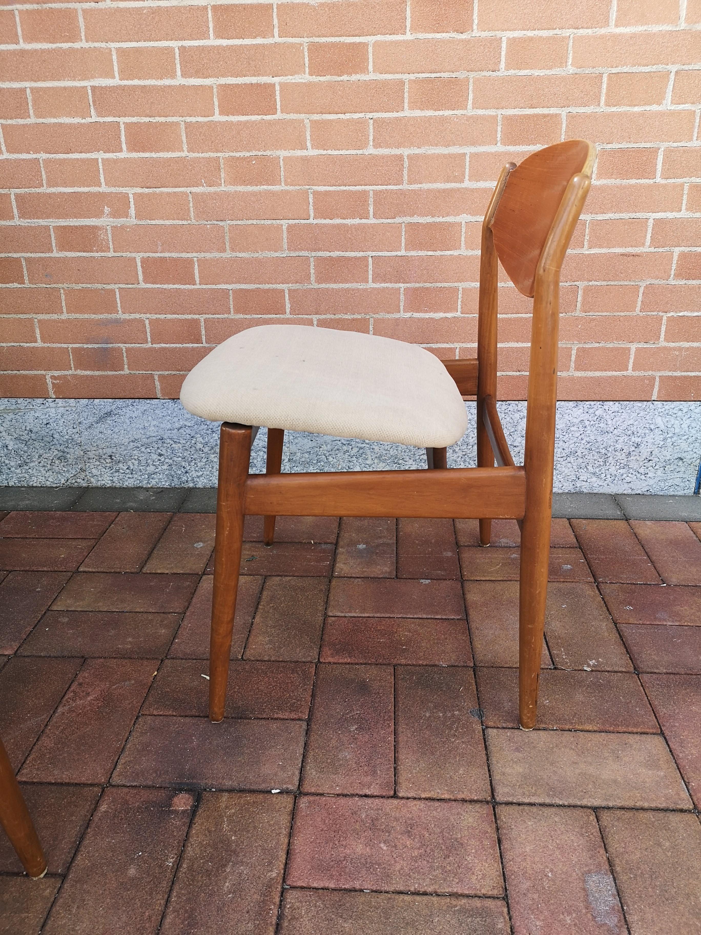 Mid-Century Modern Set of 6 Chairs by Leonardo Fiori for ISA, Italy, 1960s For Sale