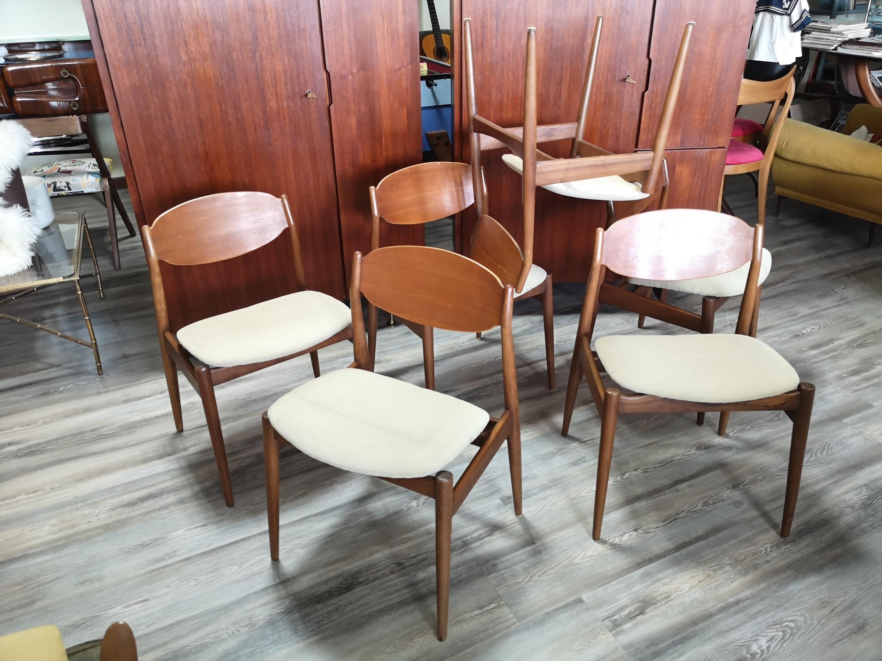 20th Century Set of 6 Chairs by Leonardo Fiori for ISA, Italy, 1960s For Sale