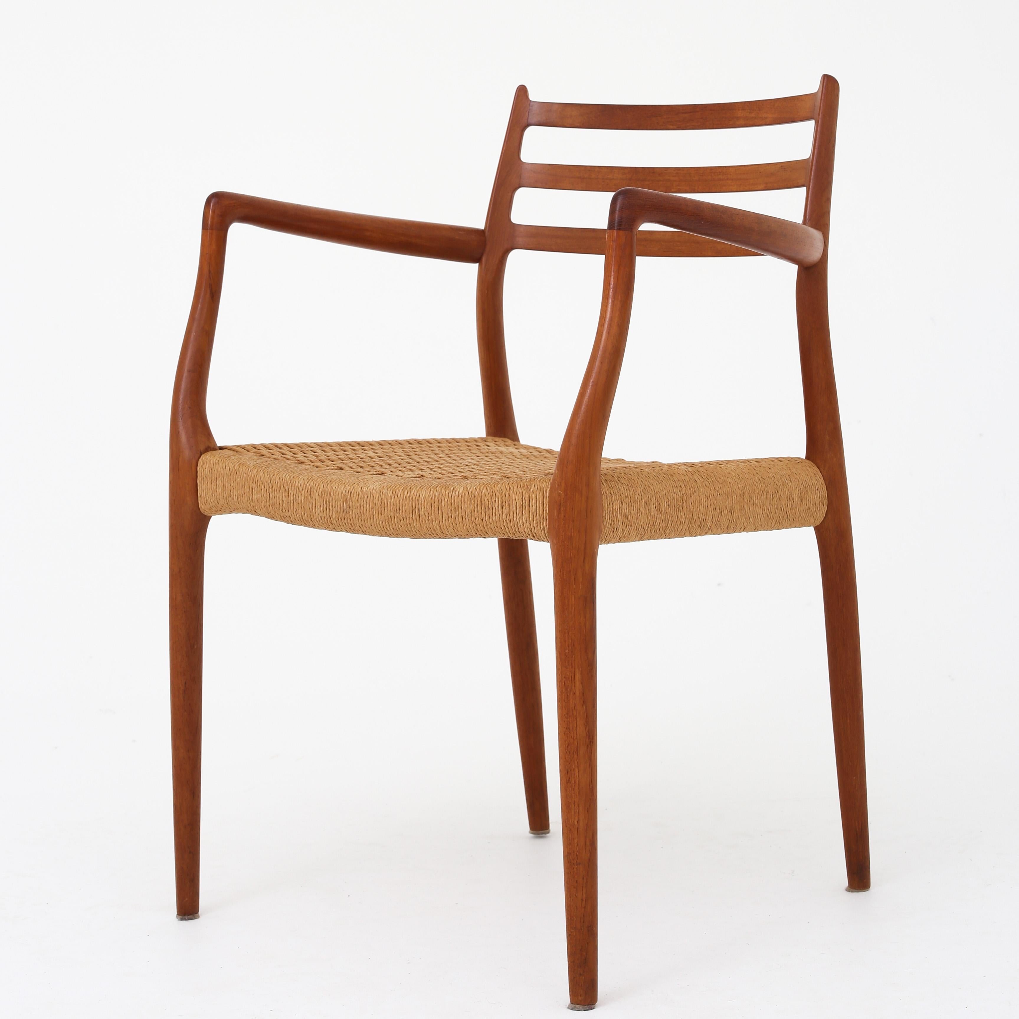 Scandinavian Modern Set of 6 Chairs by Niels O. Møller