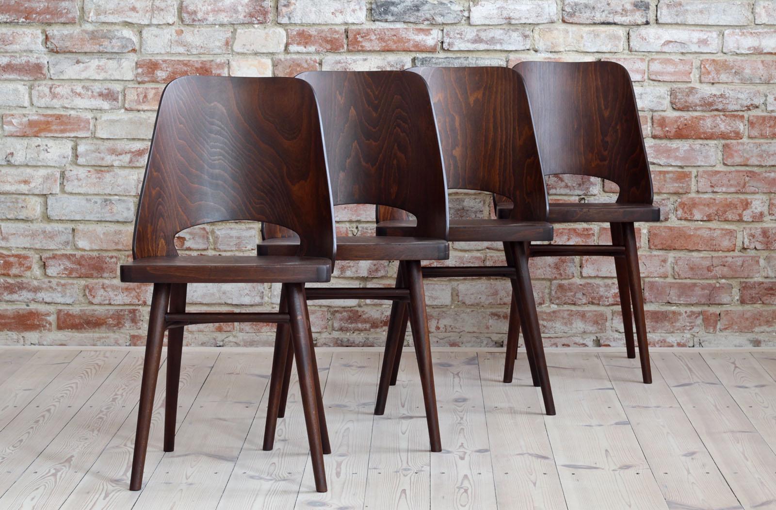 Set of 6 chairs designed by Oswald Haerdtl. The chairs are after complete renovation, have been cleaned, polished and refinished in natural oil which gave them a warm and natural look. They are veneered with beech wood. Beautiful set for a coffee