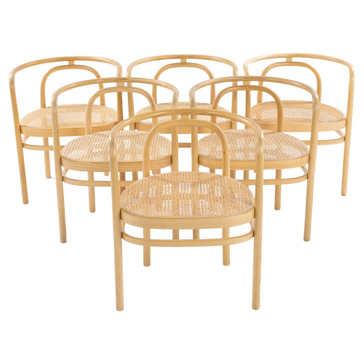 Set of 6 chairs by Poul Kjærholm 