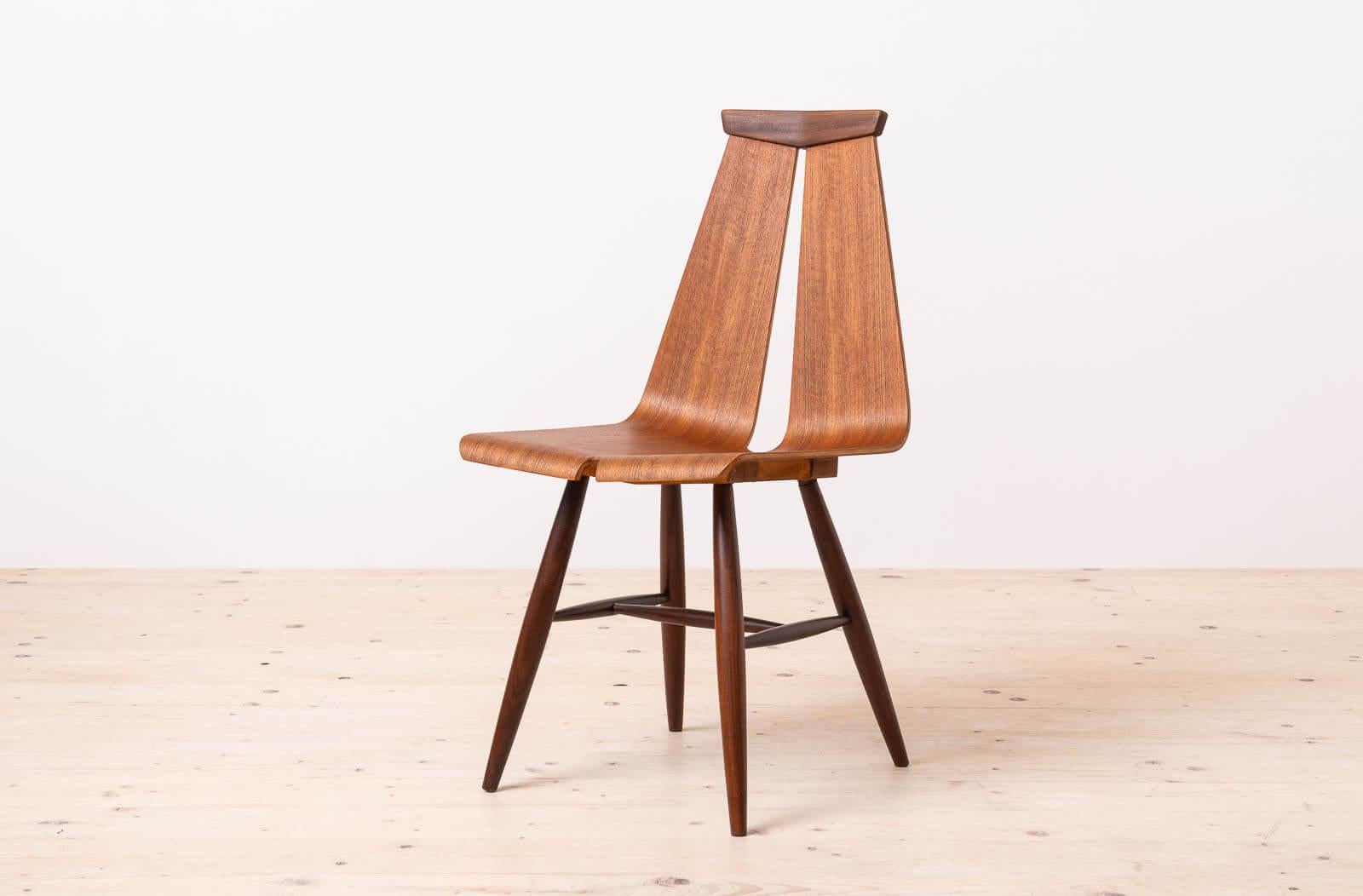 Milieu du XXe siècle Ensemble de 6 chaises par Risto Halme pour Isku, Finlande, années 1960, entièrement restaurées en vente