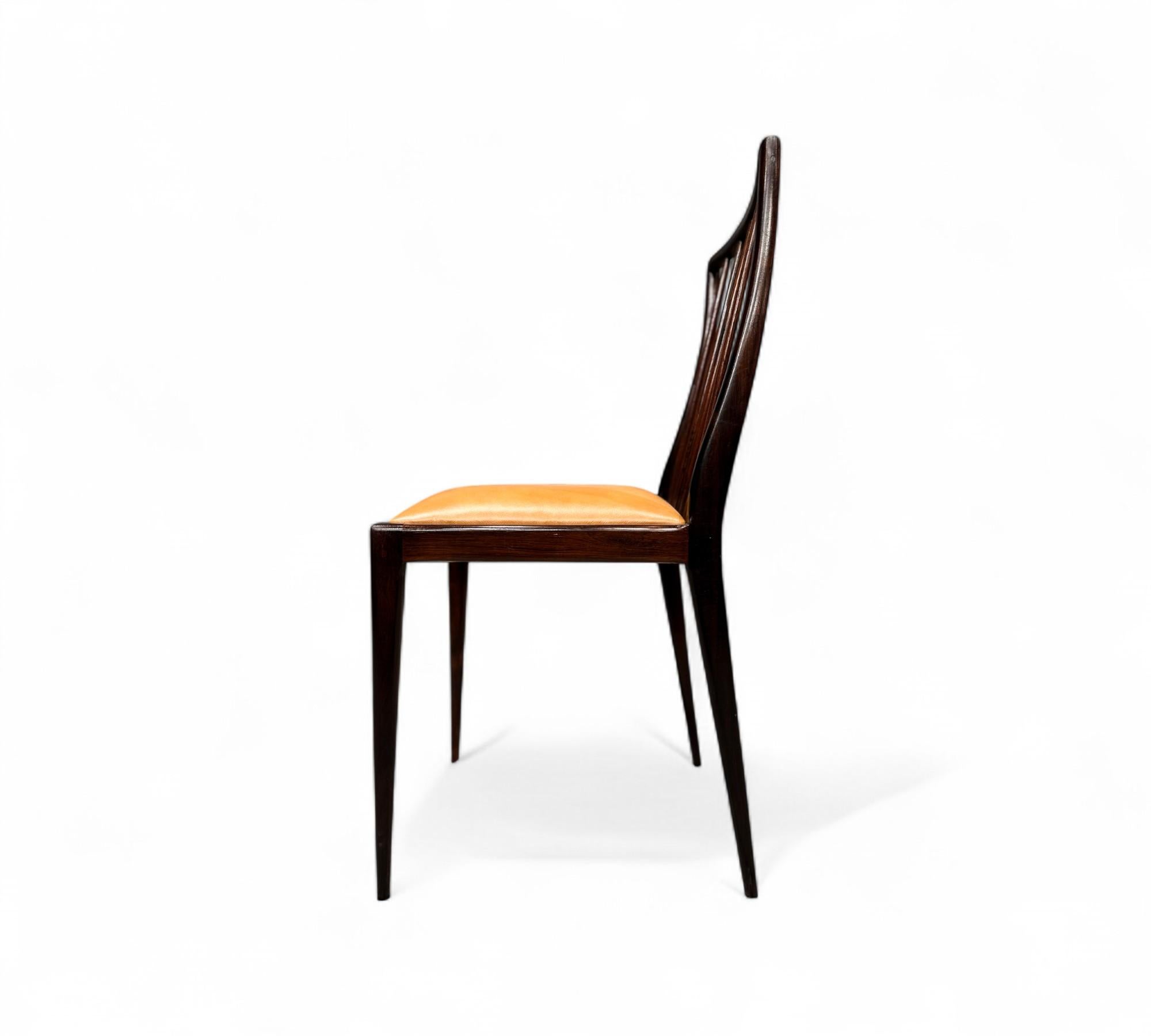 20th Century Set of 6 Chairs in Hardwood & Leather by Geraldo de Barros, c. 1950 For Sale