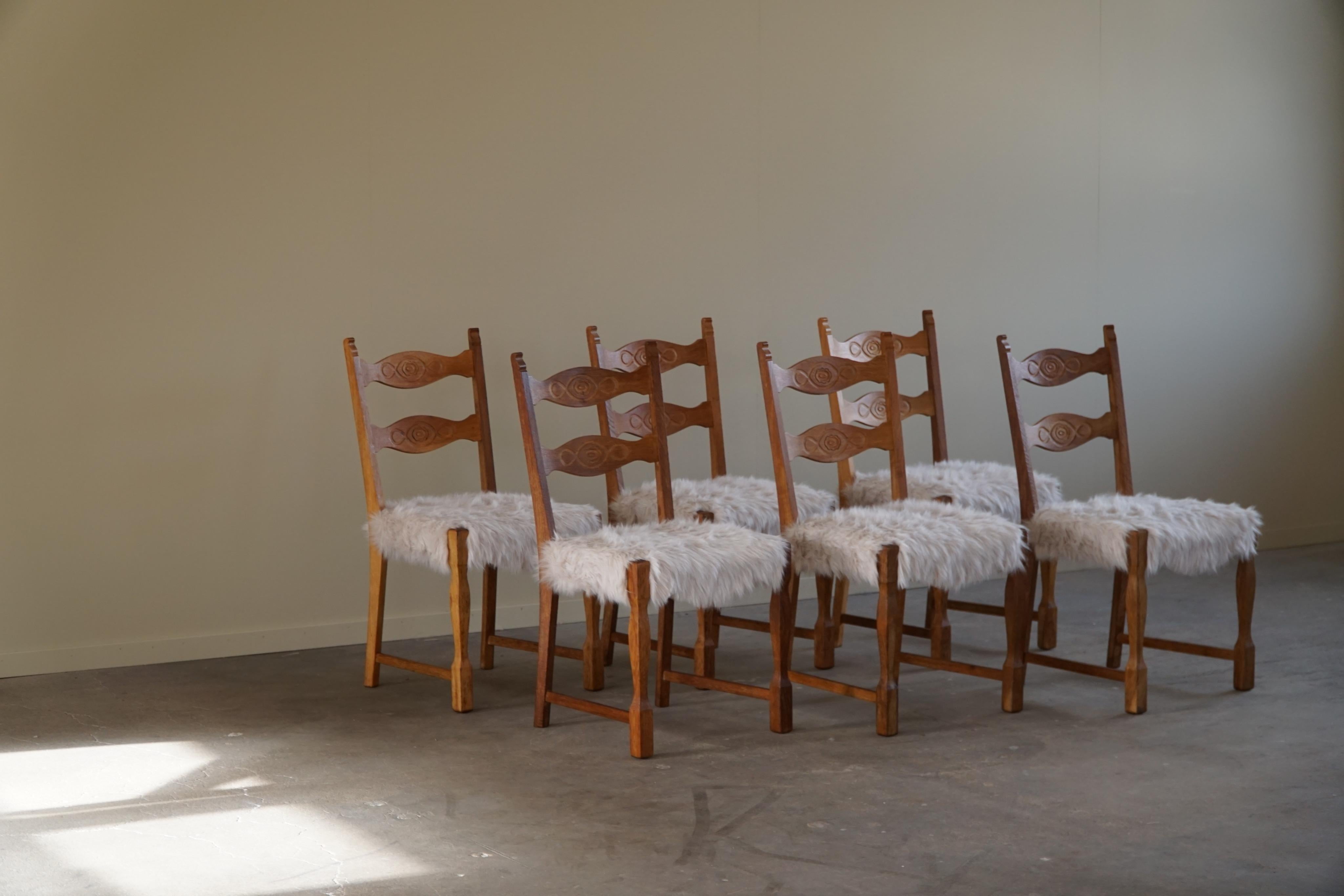 Hand-Crafted Set of 6 Chairs in Oak & Vegan Lambswool, Danish Modern, Henning Kjærnulf, 1960s