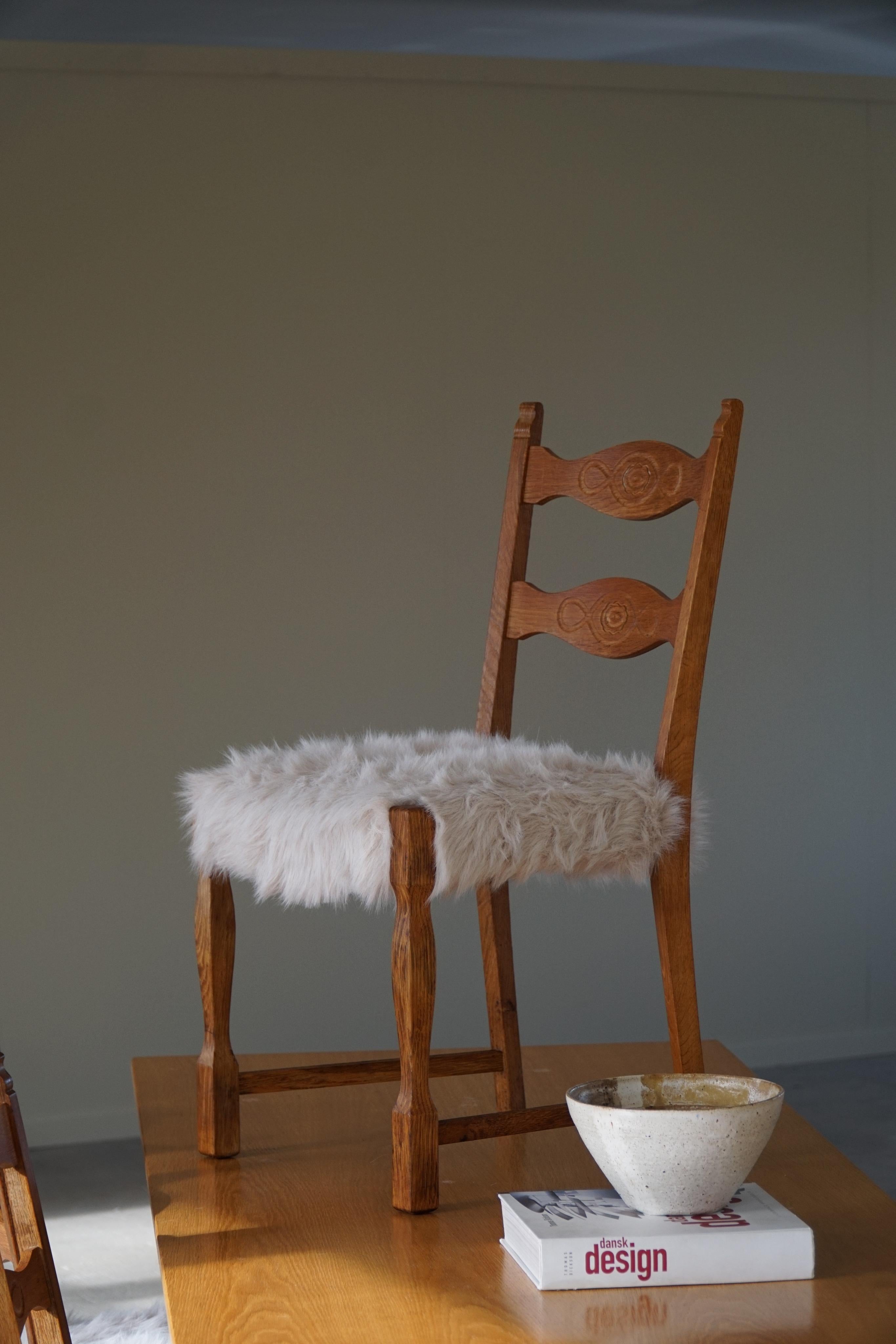 6 Stühle aus Eiche und veganer Lammwolle, Dänisch Modern, Henning Kjærnulf, 1960er 1