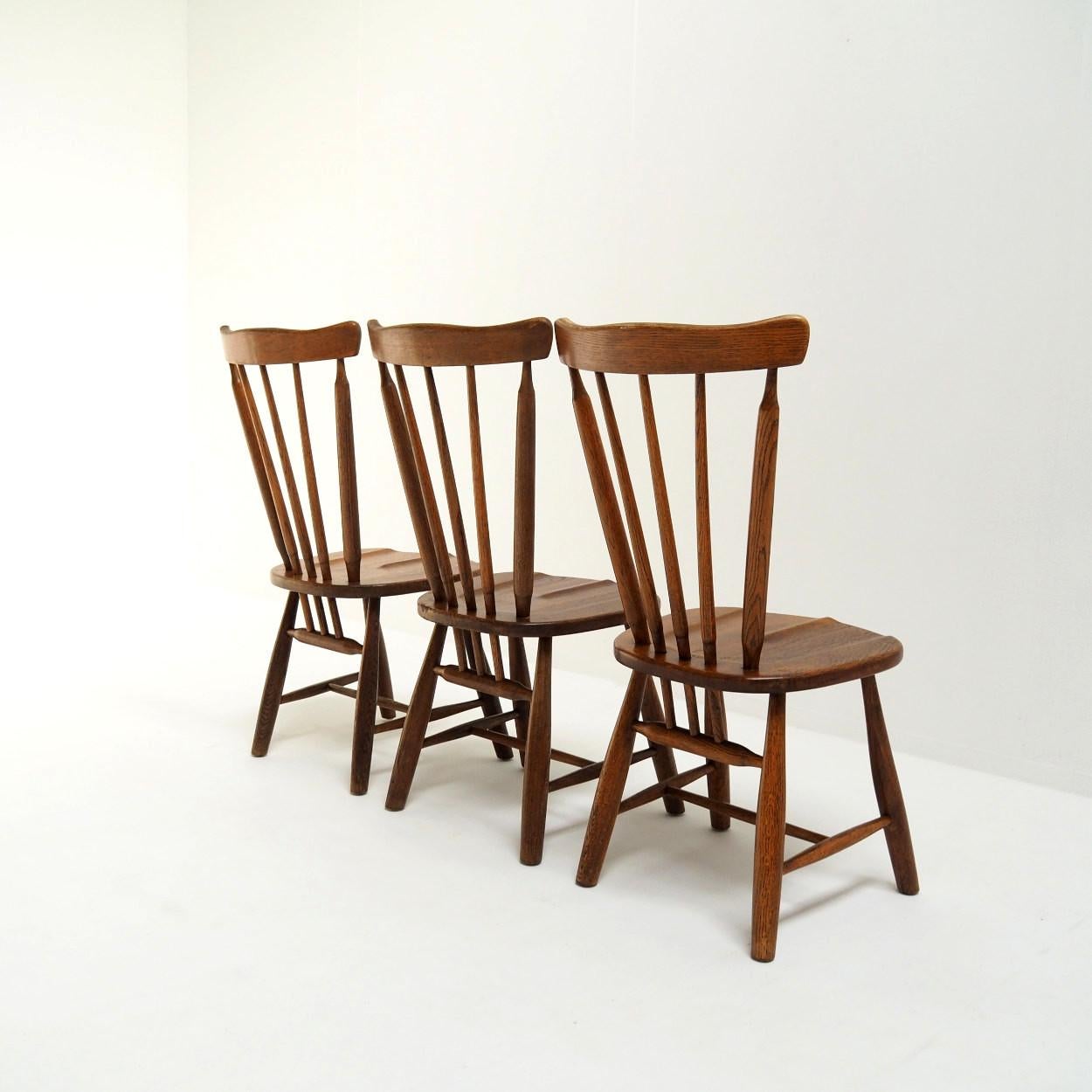 chaises japandi