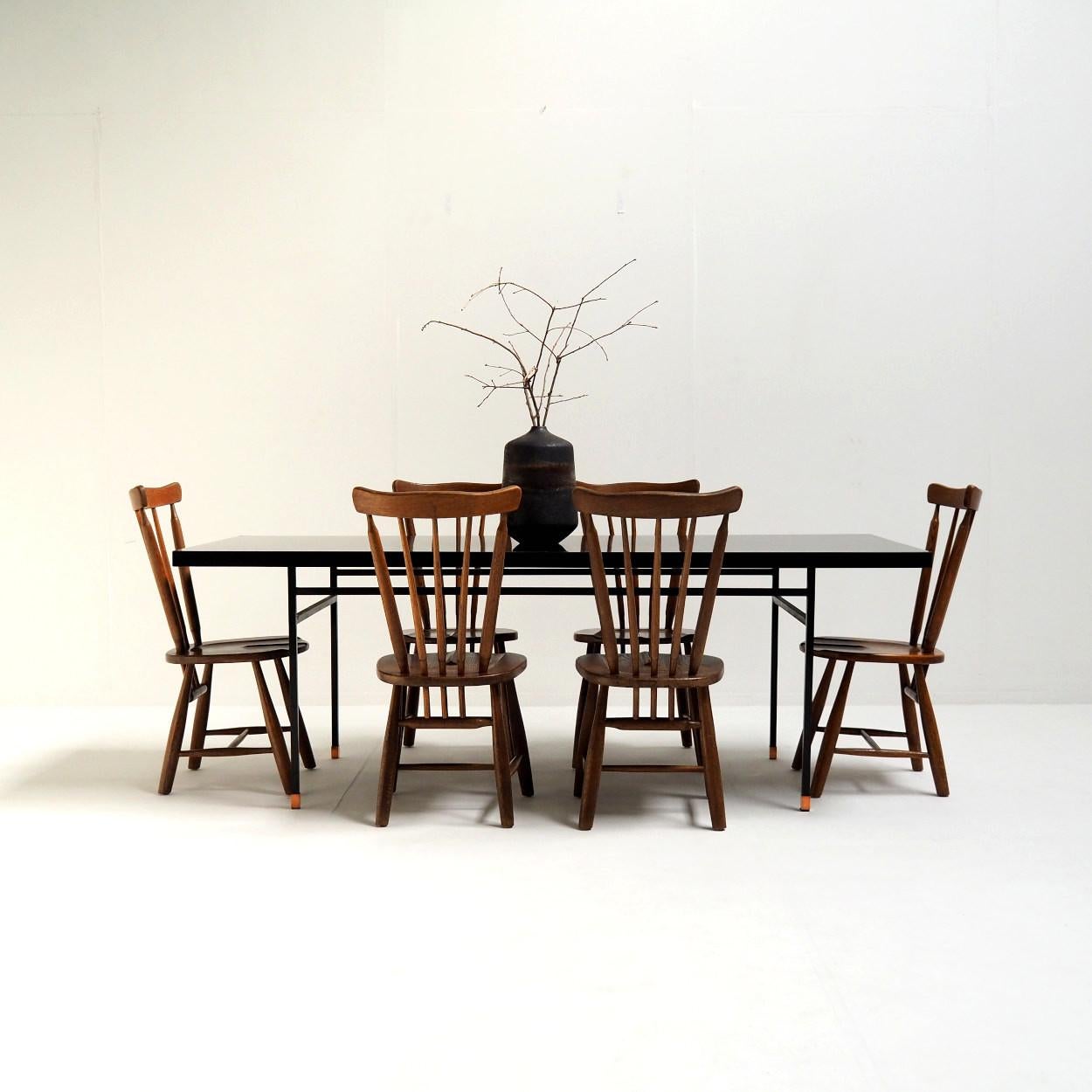 Chêne Ensemble de 6 chaises de style brutaliste Japandi en vente